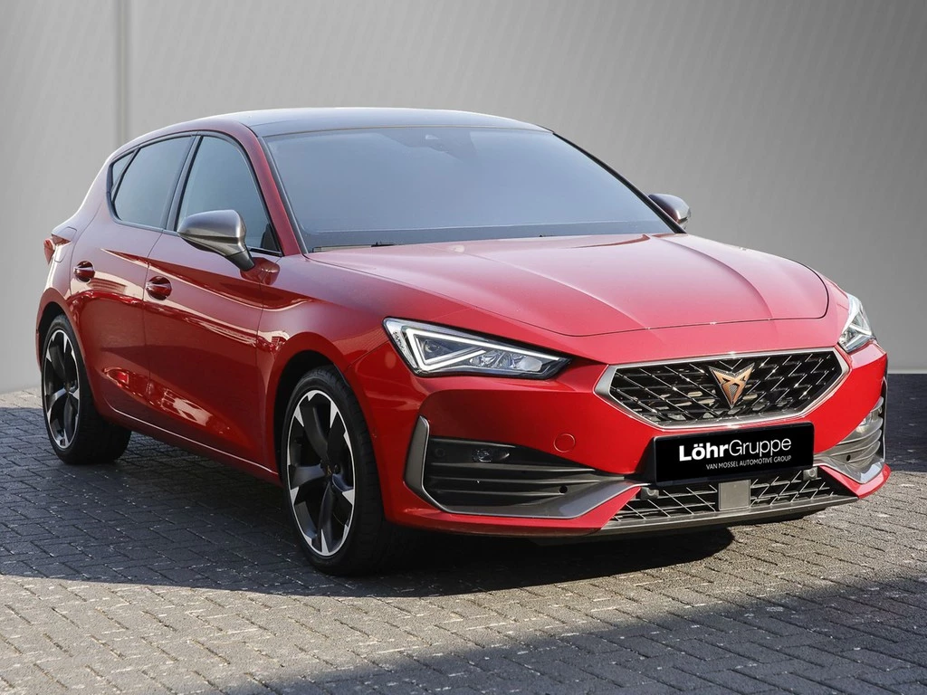 CUPRA Leon 2.0 TSI DSG Navi/Pano/RFK/ACC