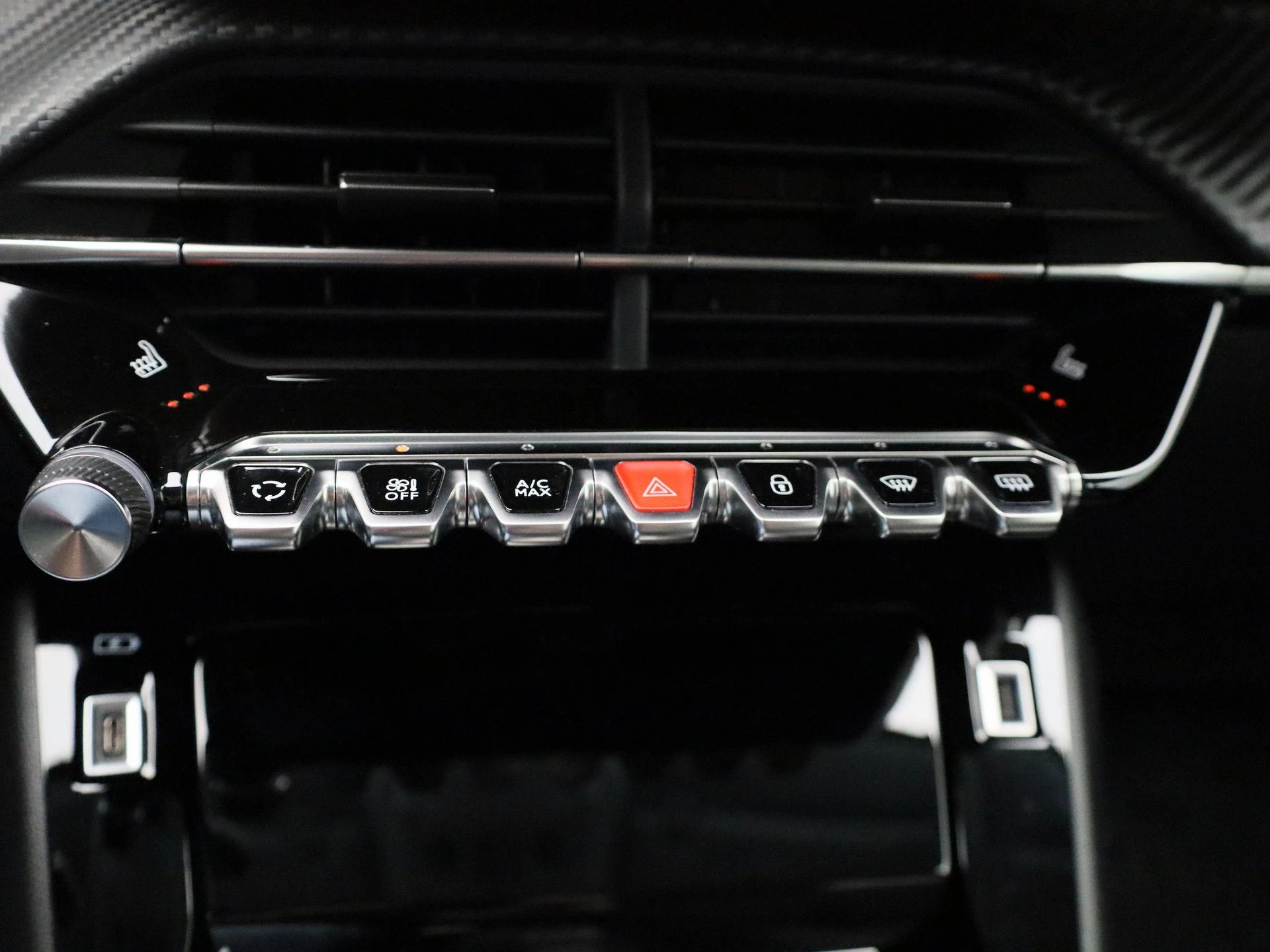 Peugeot-e-208-image-20