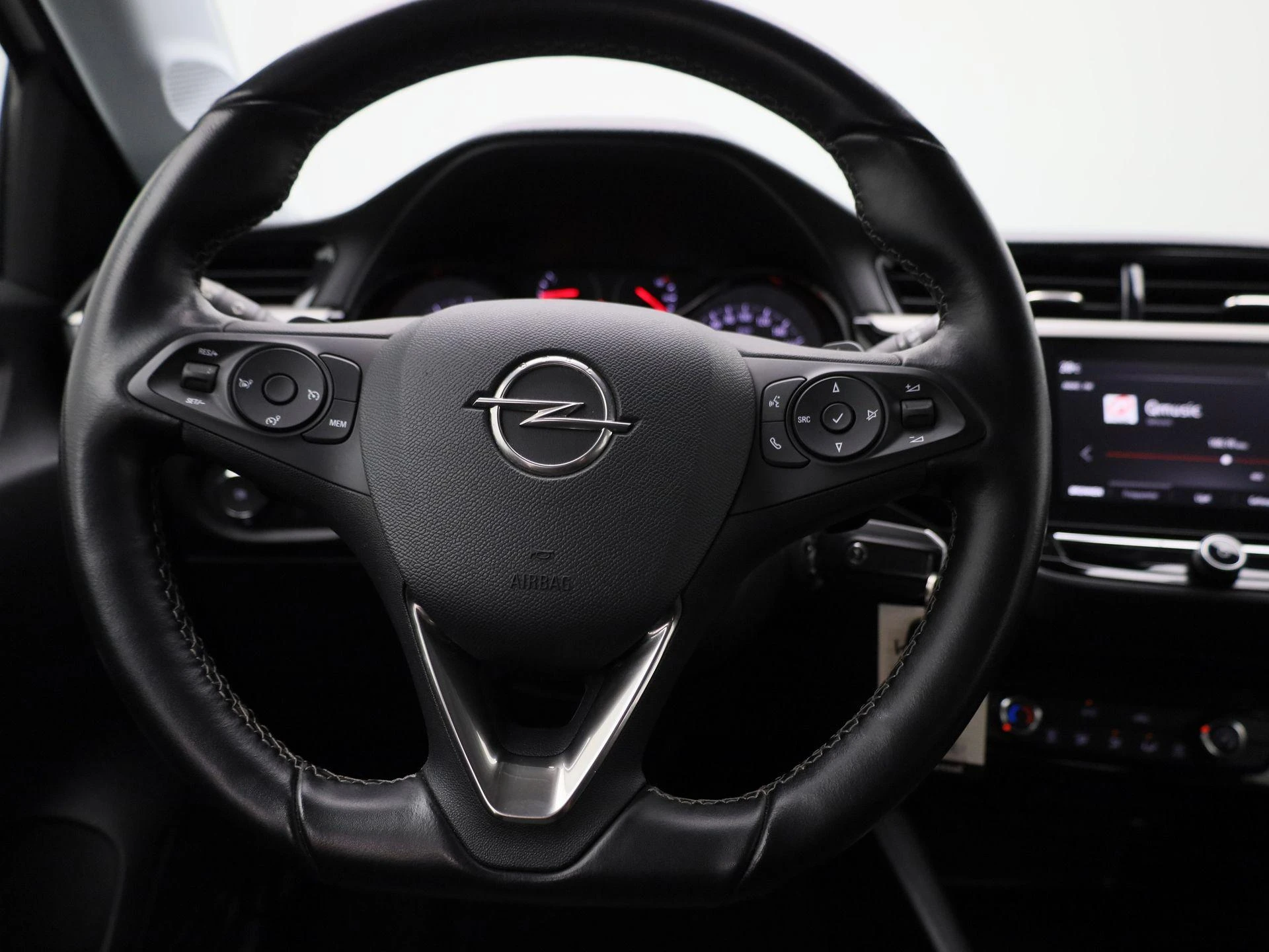 Opel-Corsa-image-6