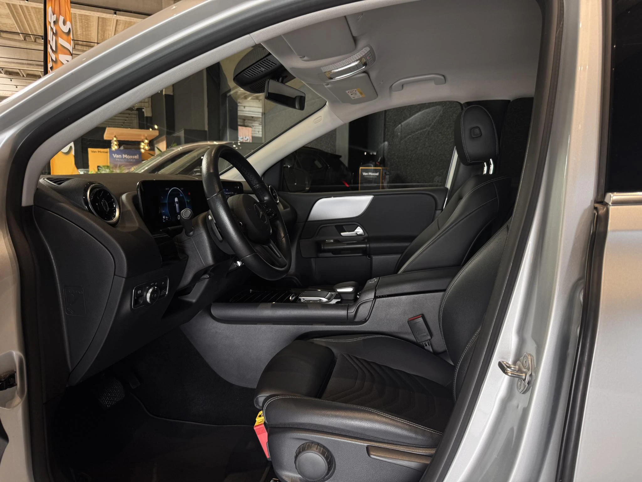 Mercedes-Benz B-Klasse B 180 Business Line