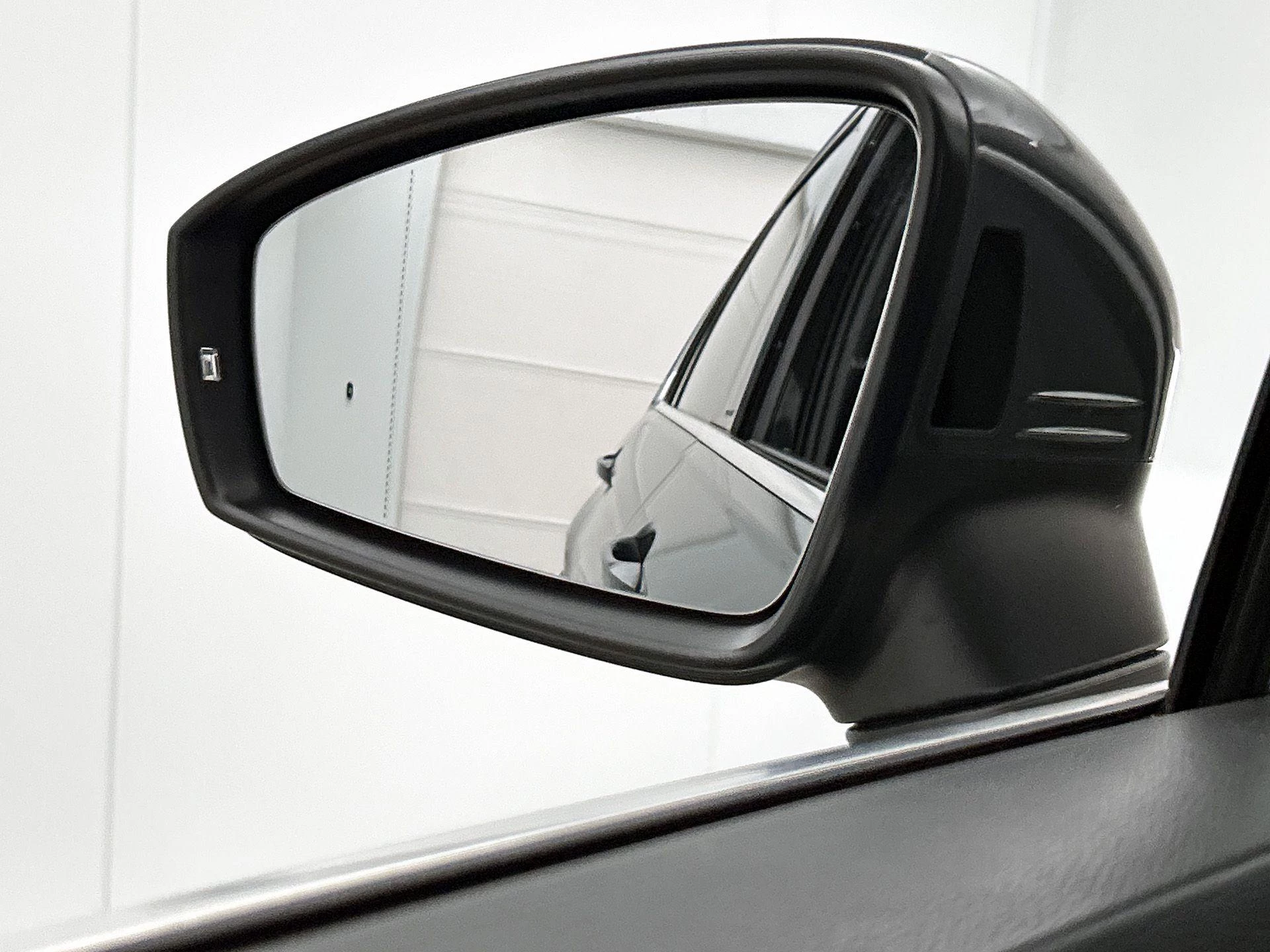 Volkswagen Tiguan 1.4 TSI eHybrid R-Line Business