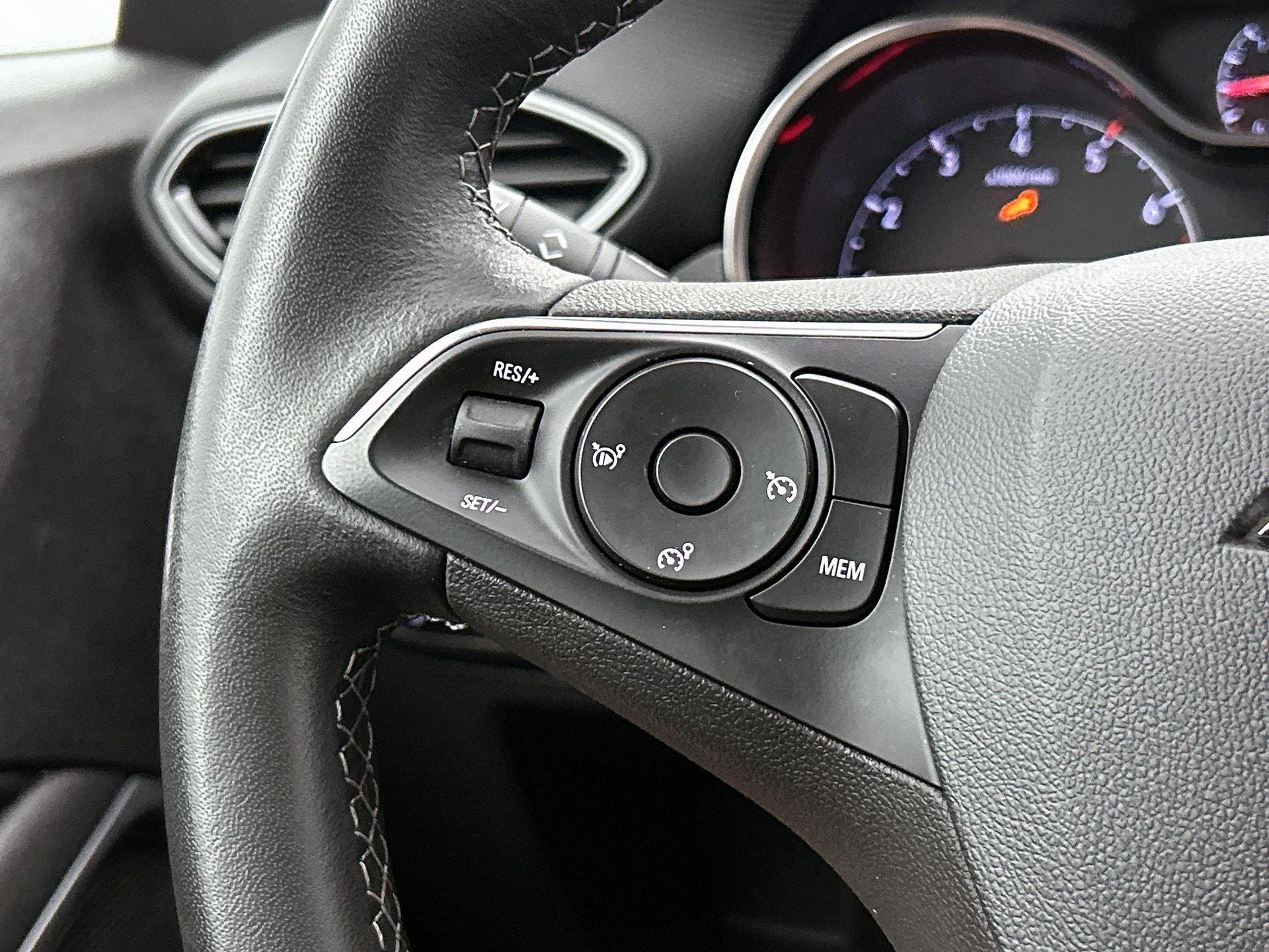 Opel-Crossland-image-5