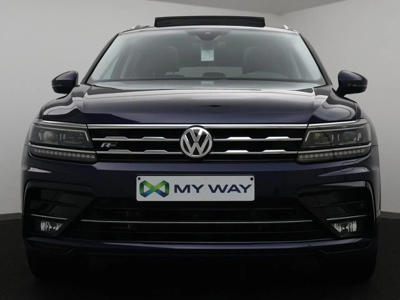 Volkswagen-Tiguan Allspace-image-2