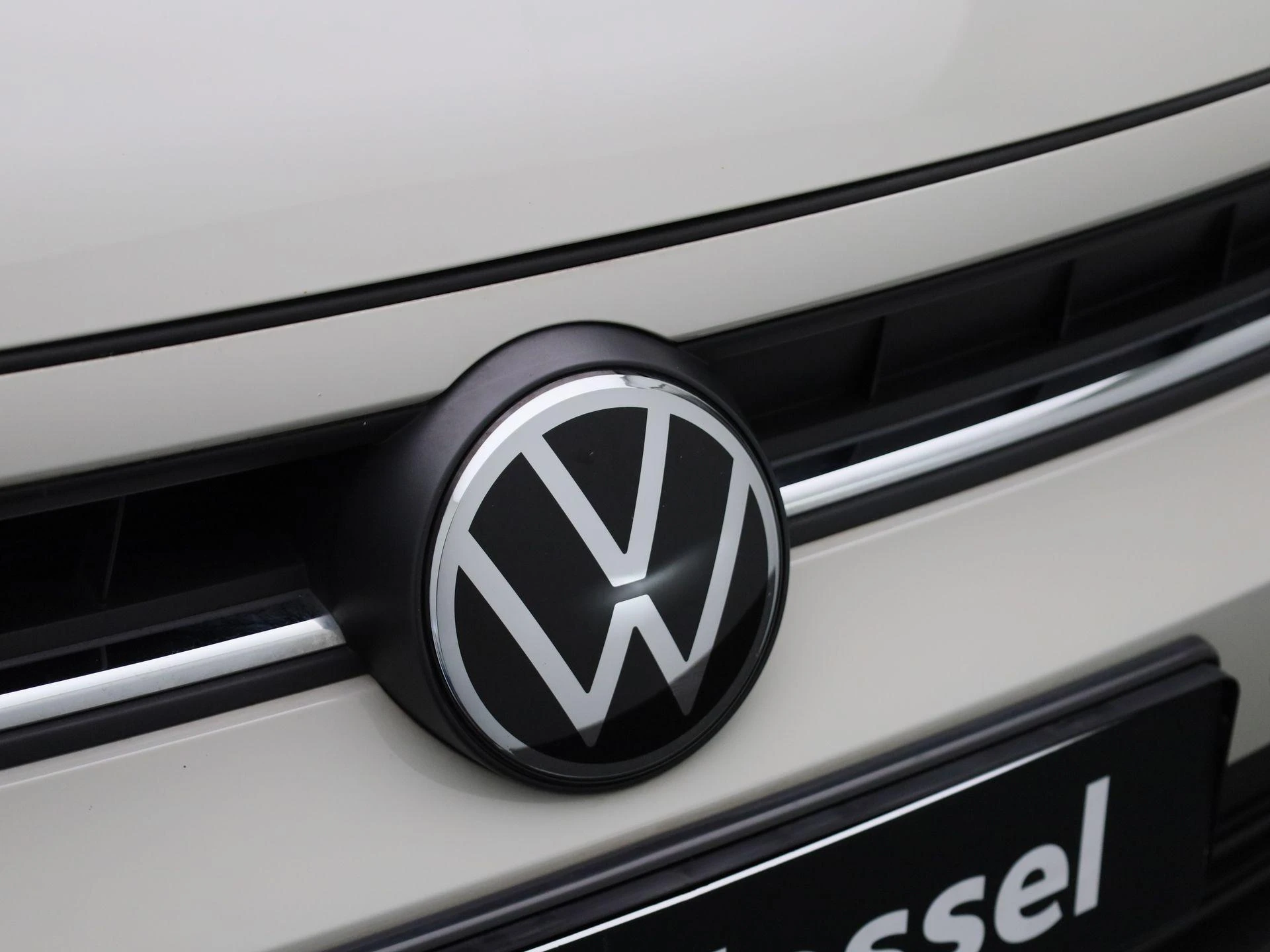 Volkswagen-Polo-image-20