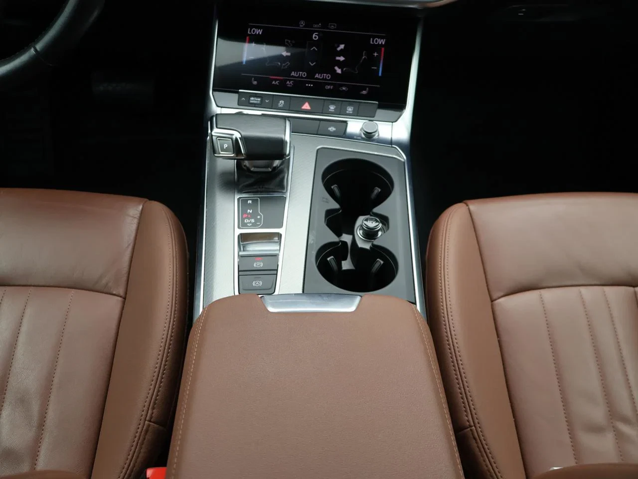 Audi A6 Avant Dsl A6 Avant 35TDi Business Edition Sport 163PK *AUTOMAAT*BRUIN LEDER*PANODAK*VIRTUAL COCKPIT*CAMERA*ACC*TREKHAAK*...*