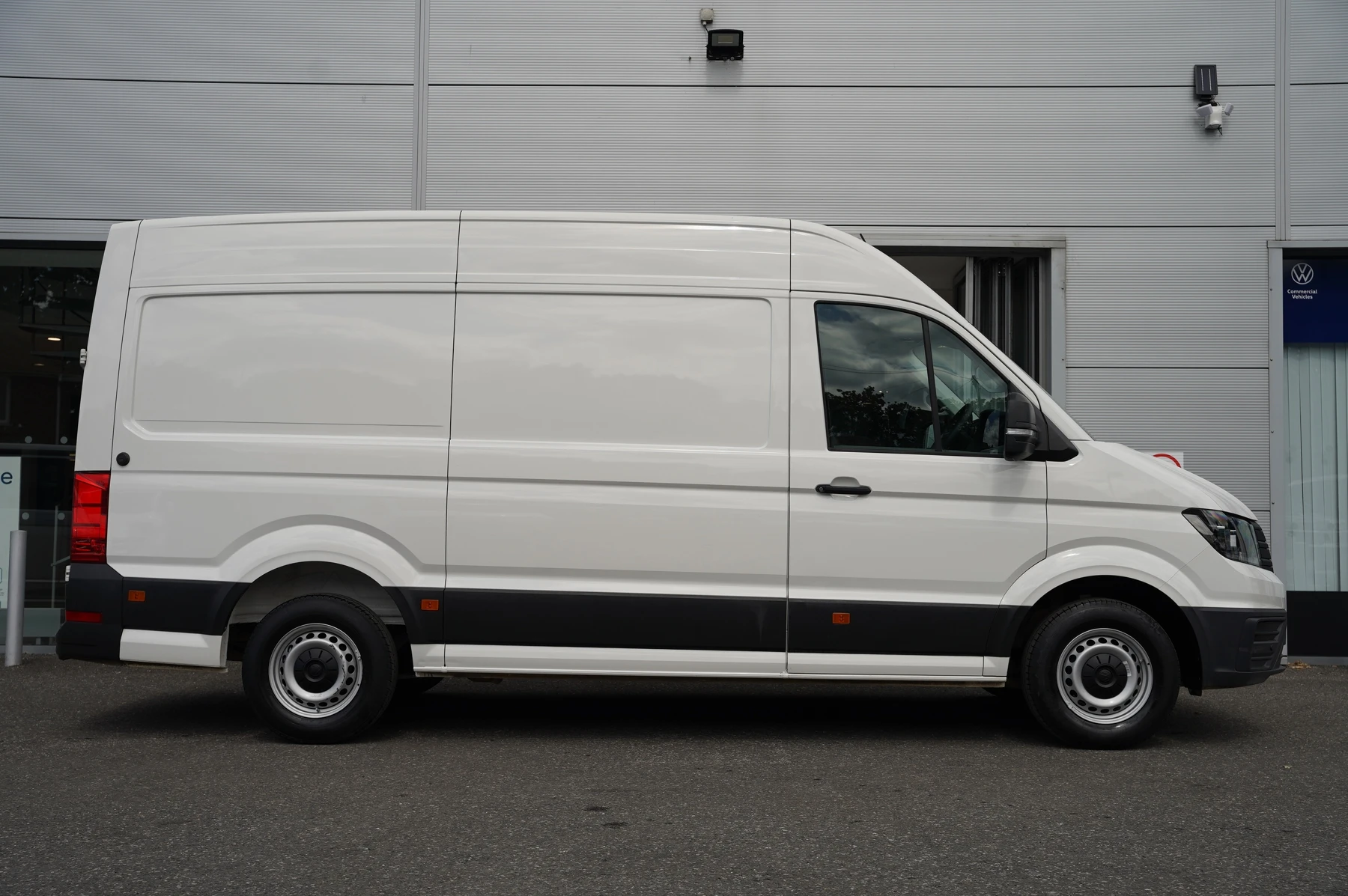 Volkswagen-Crafter-image-3