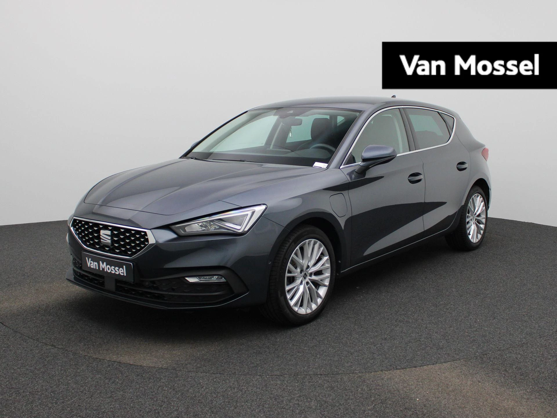 SEAT-Leon-image-0