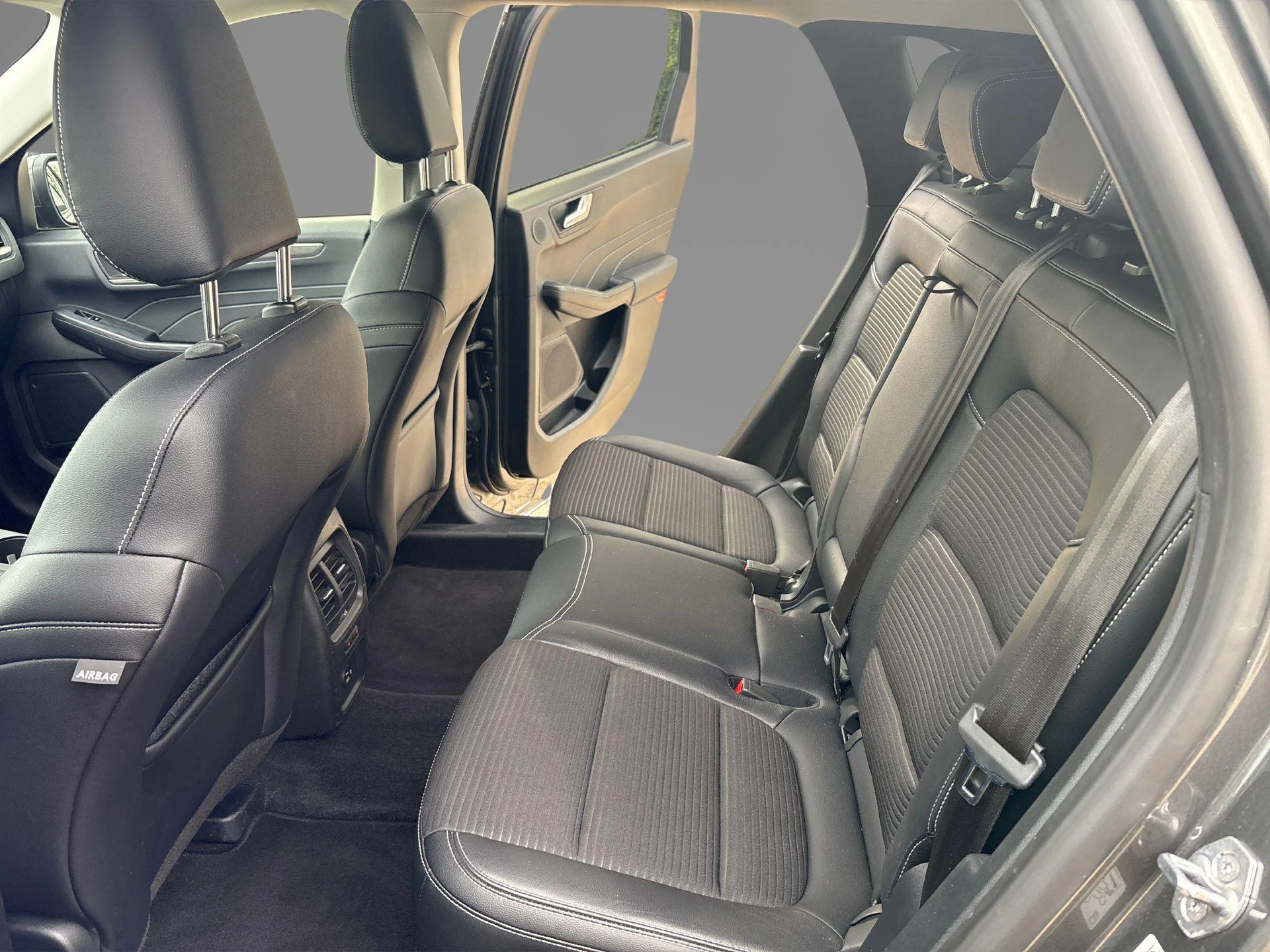 Ford-Kuga-image-9