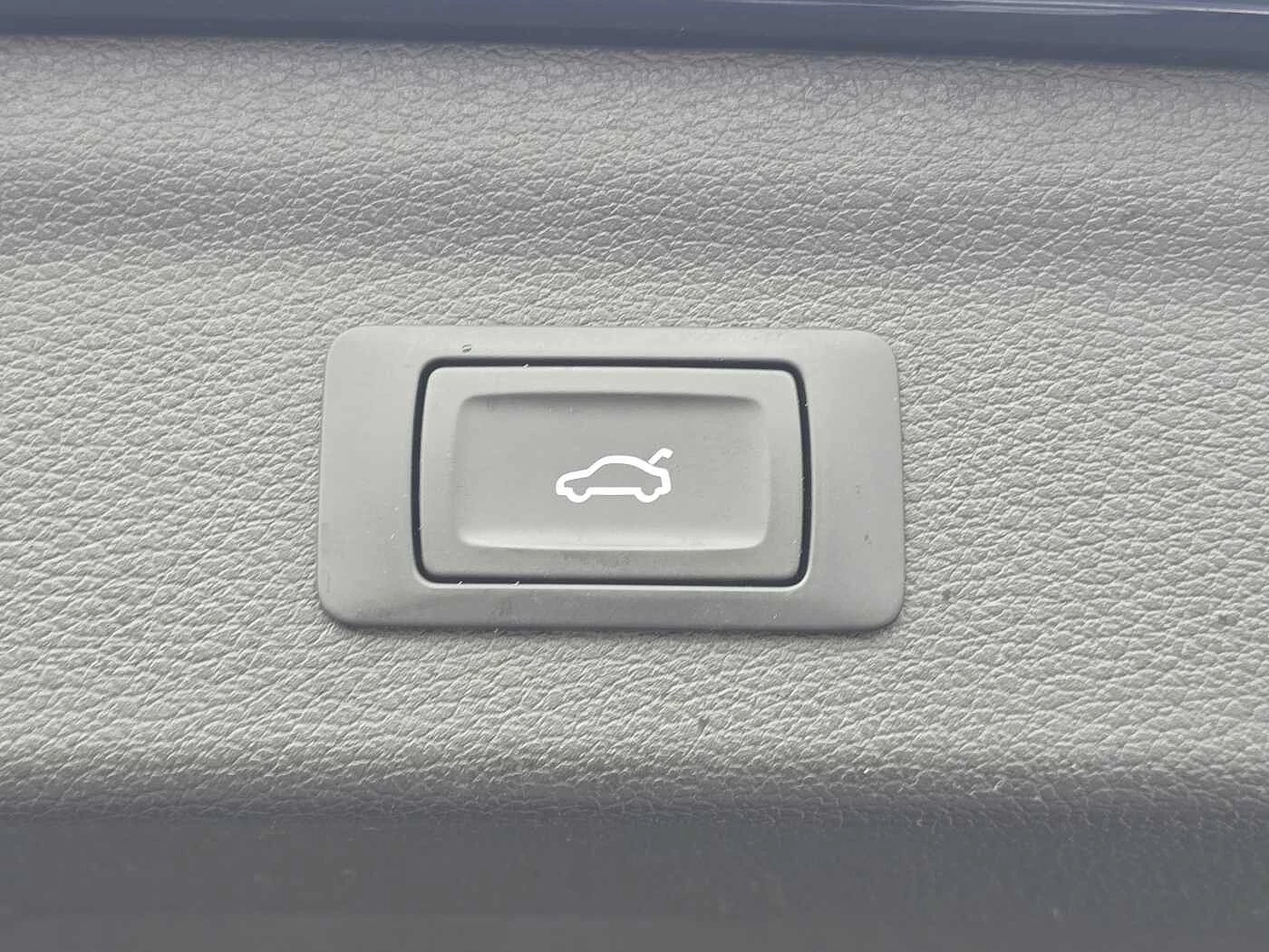 Audi-Q3-image-20