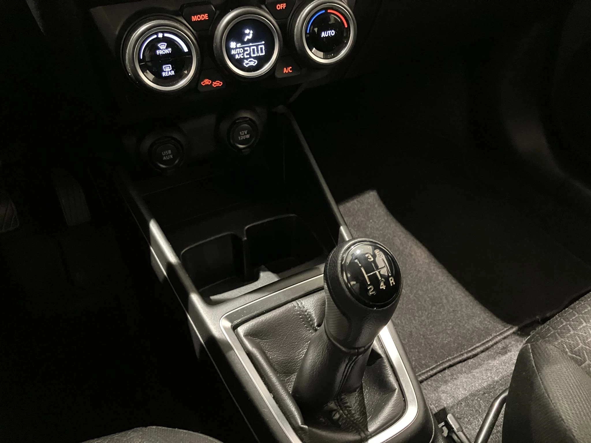 Suzuki-Swift-image-31