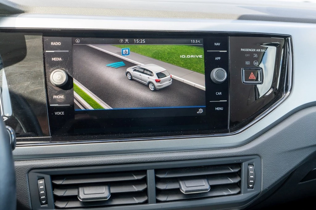 Volkswagen Polo 1.0 TSI Active App Connect, PDC, ZGV