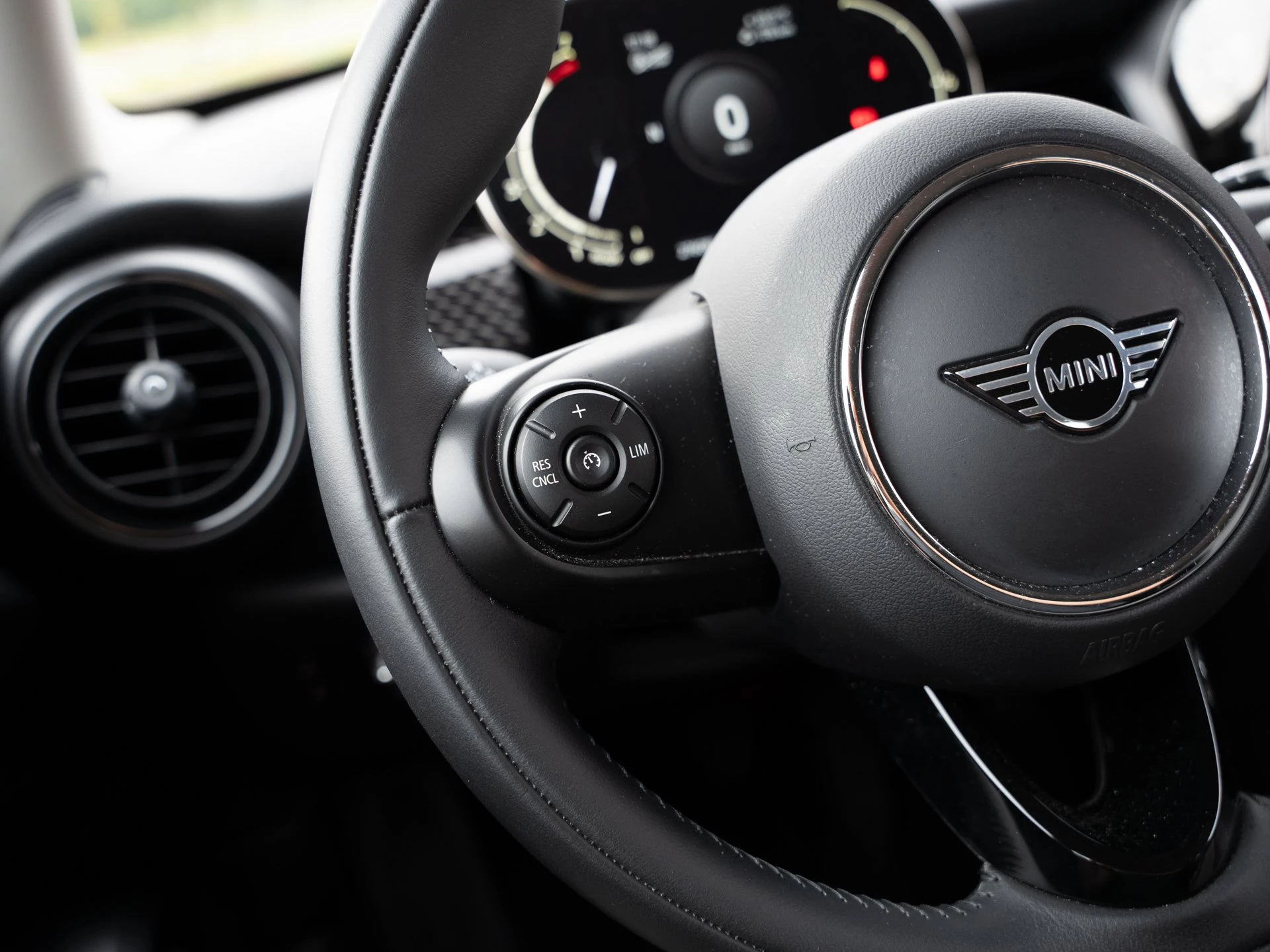 MINI-Cooper S-image-16