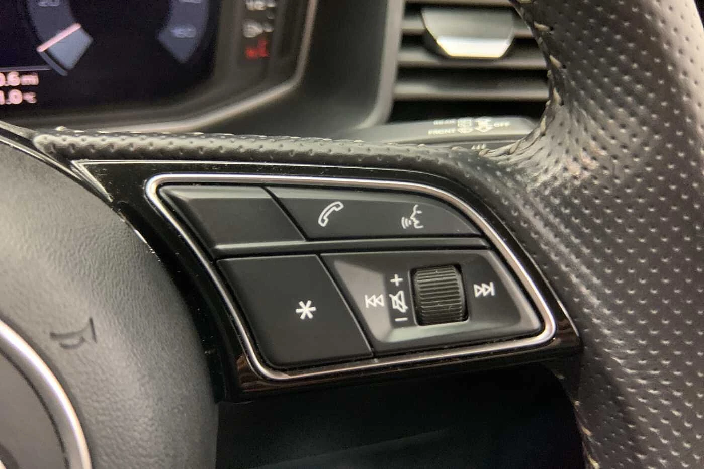Audi-A1 Sportback-image-16