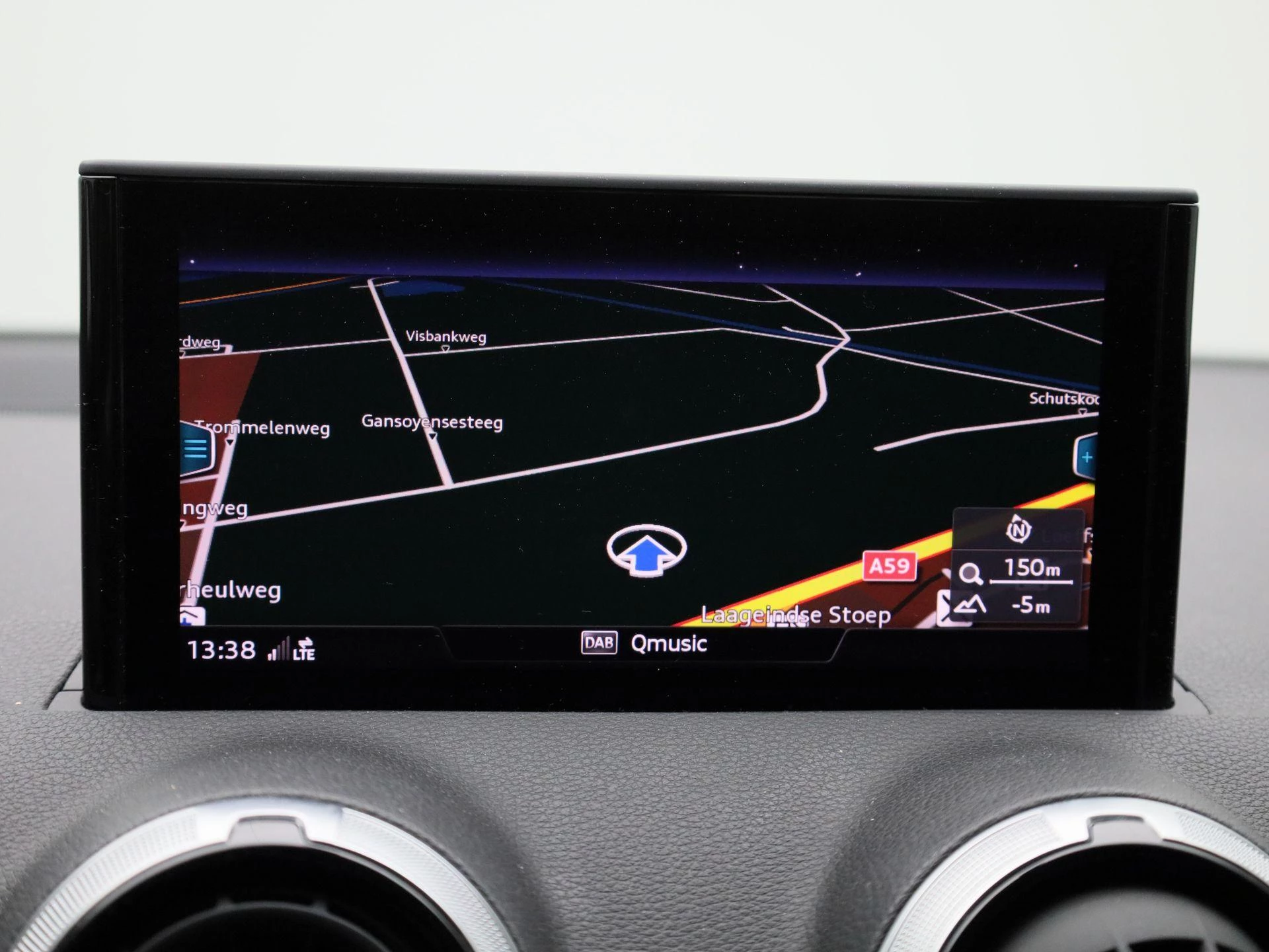 Audi-Q2-image-15
