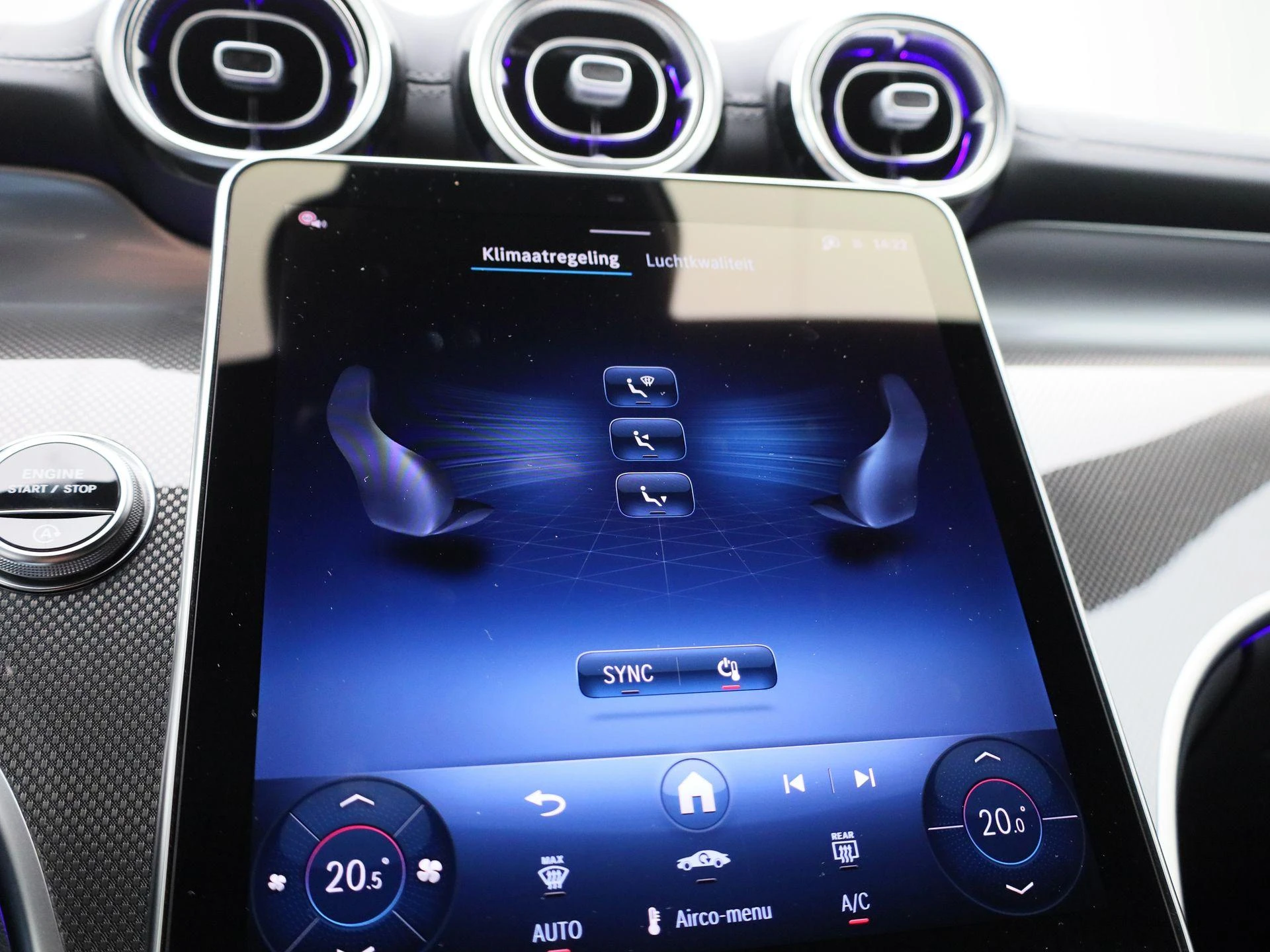 Mercedes-Benz-GLC-image-19