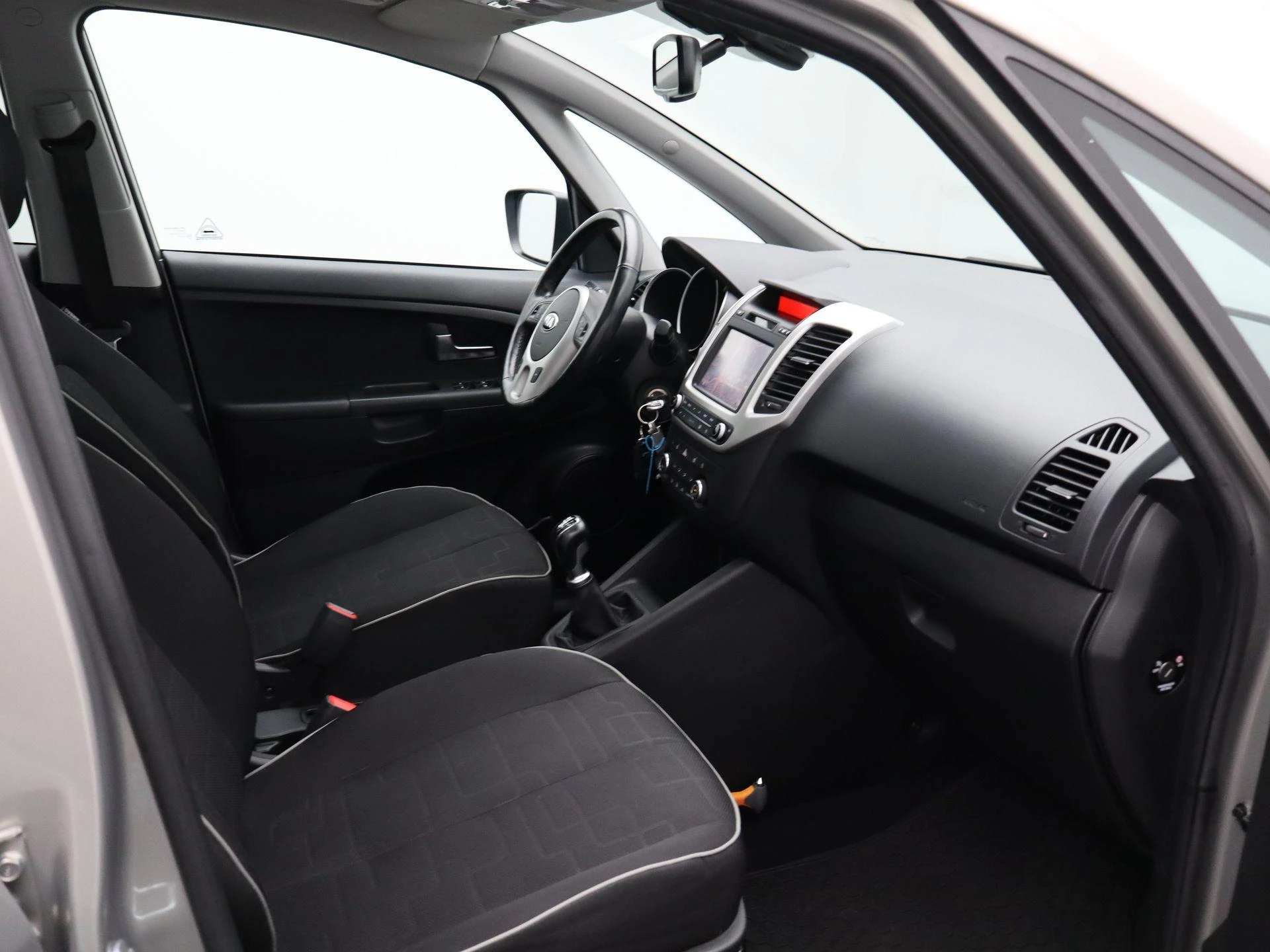 Kia-Venga-image-7