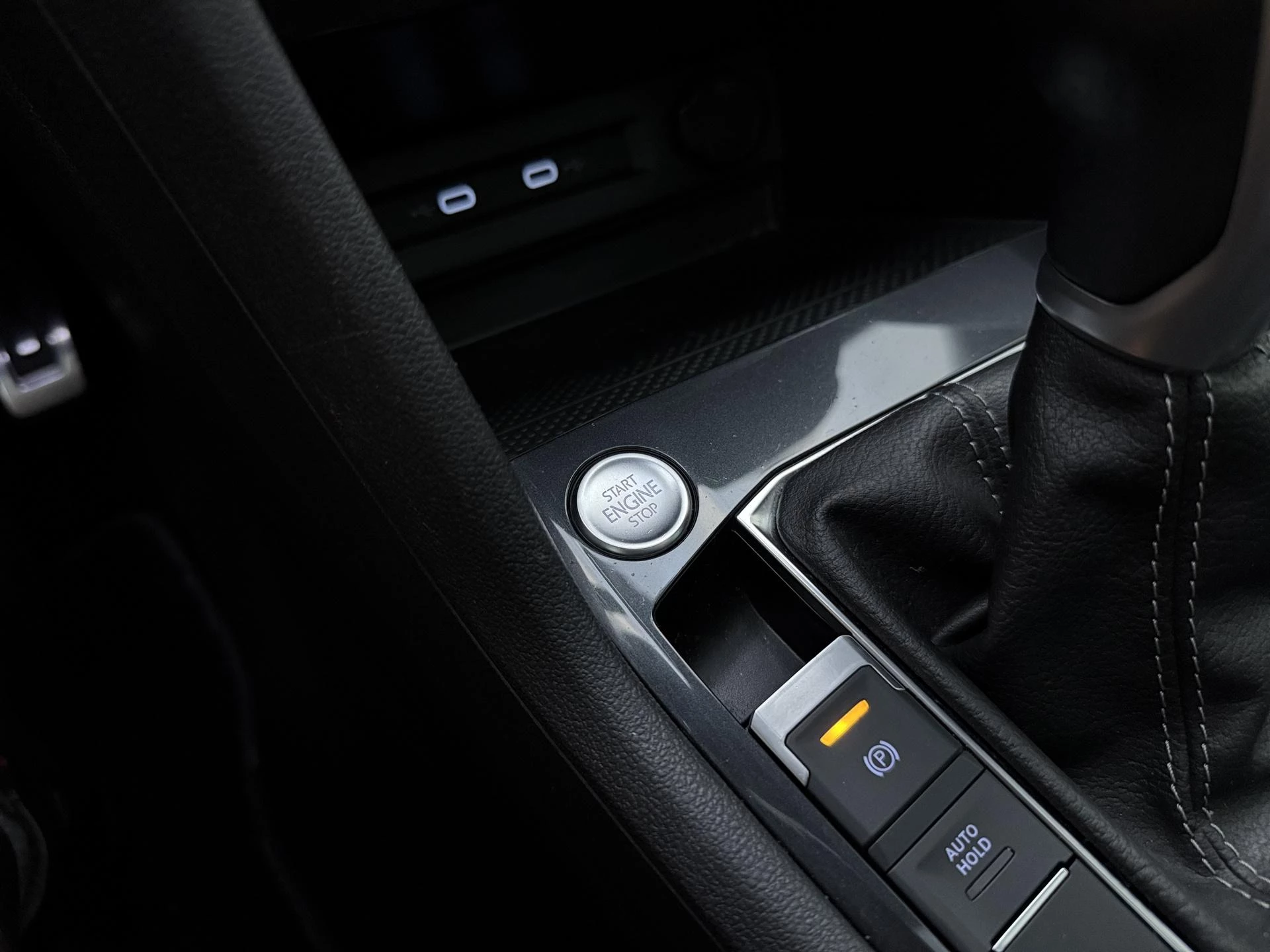 Volkswagen-Tiguan-image-27