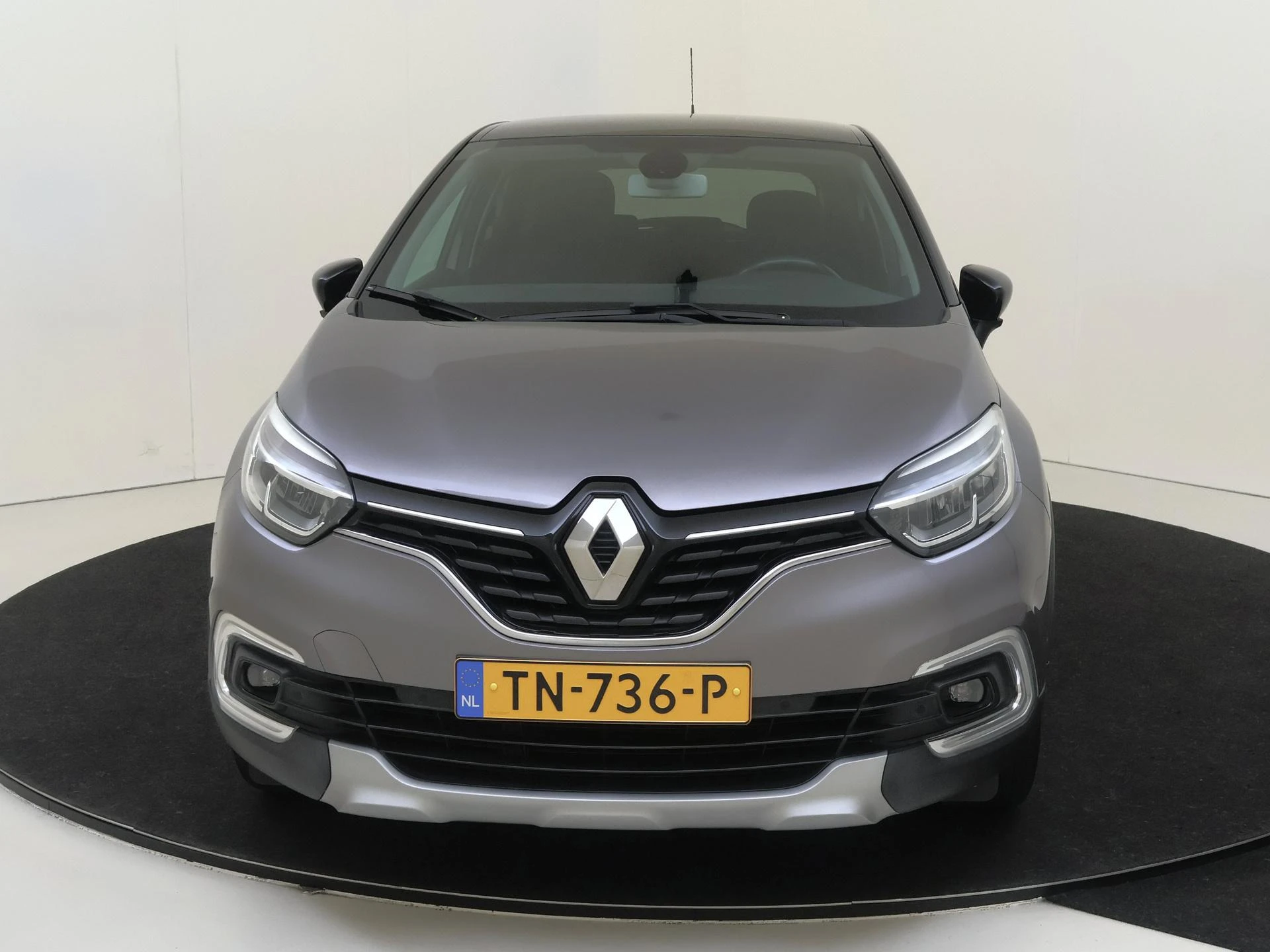 Renault-Captur-image-5