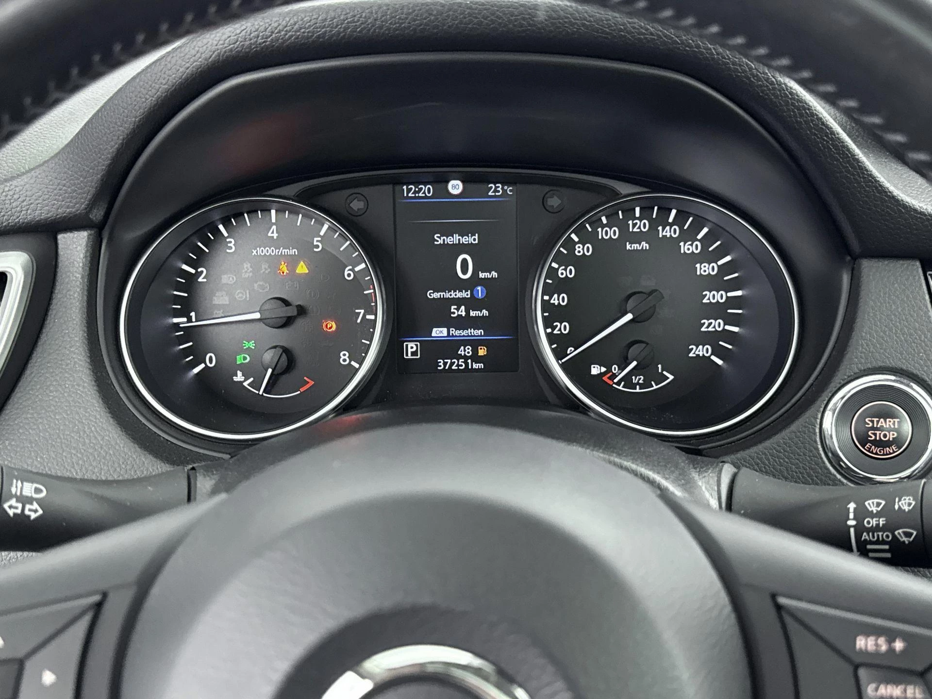 Nissan-QASHQAI-image-15