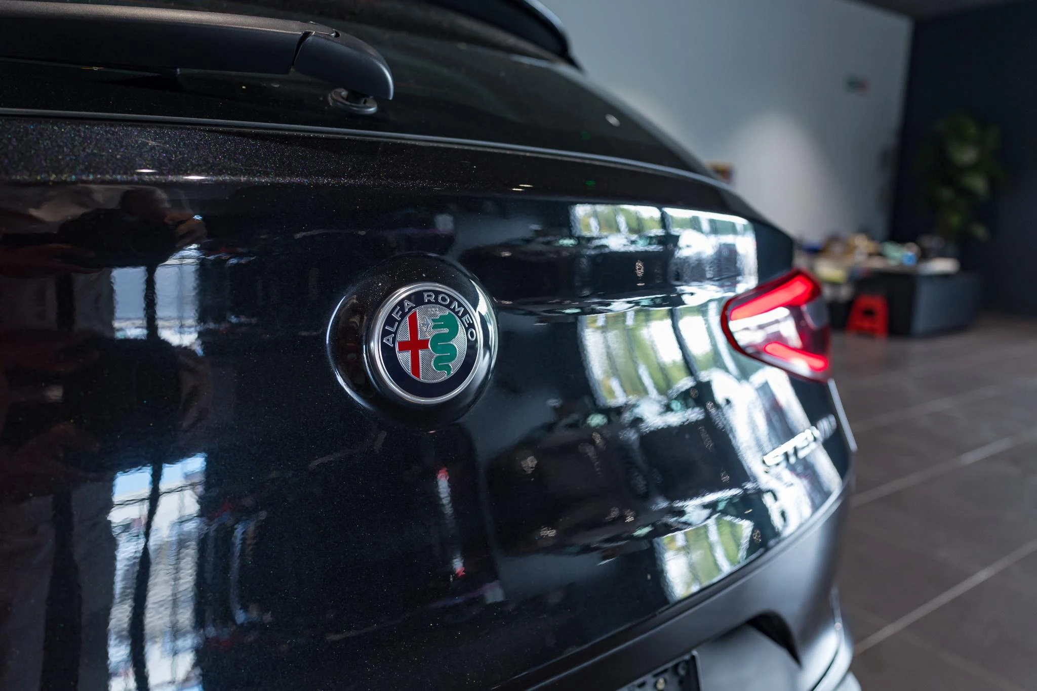 Alfa Romeo-Stelvio-image-11