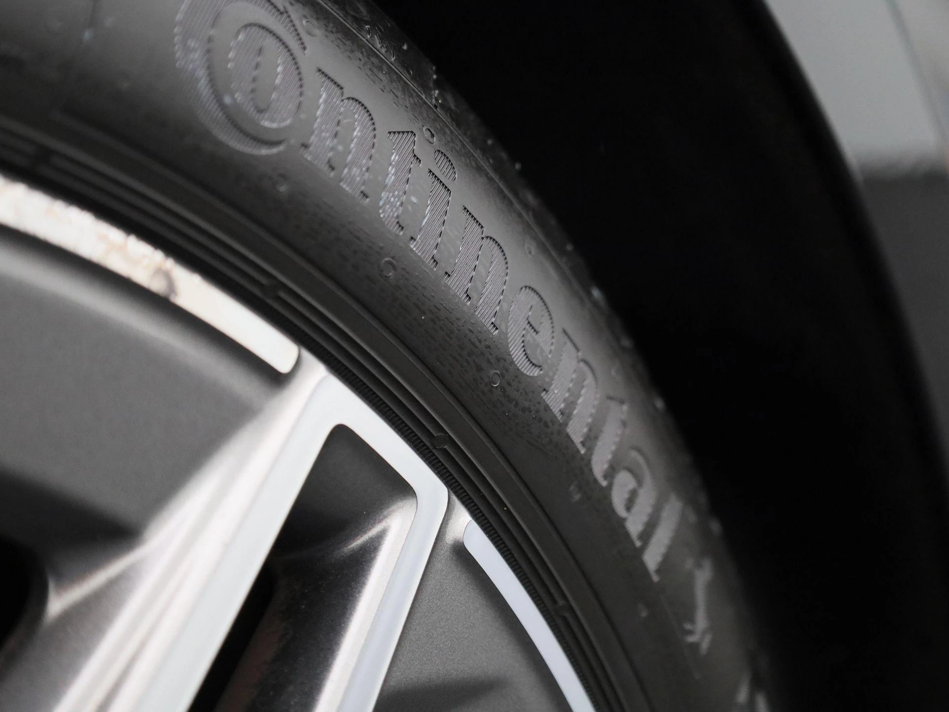 Mercedes-Benz-A-Klasse-image-14