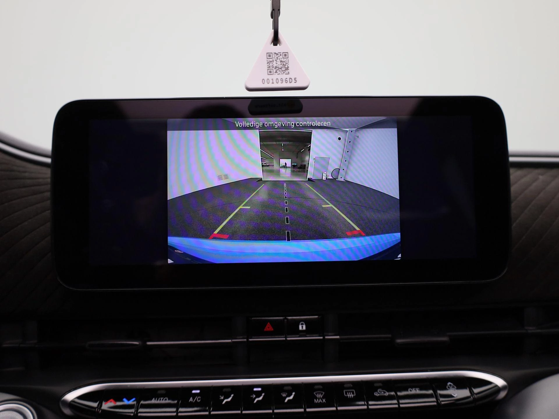 Abarth-500C-image-44