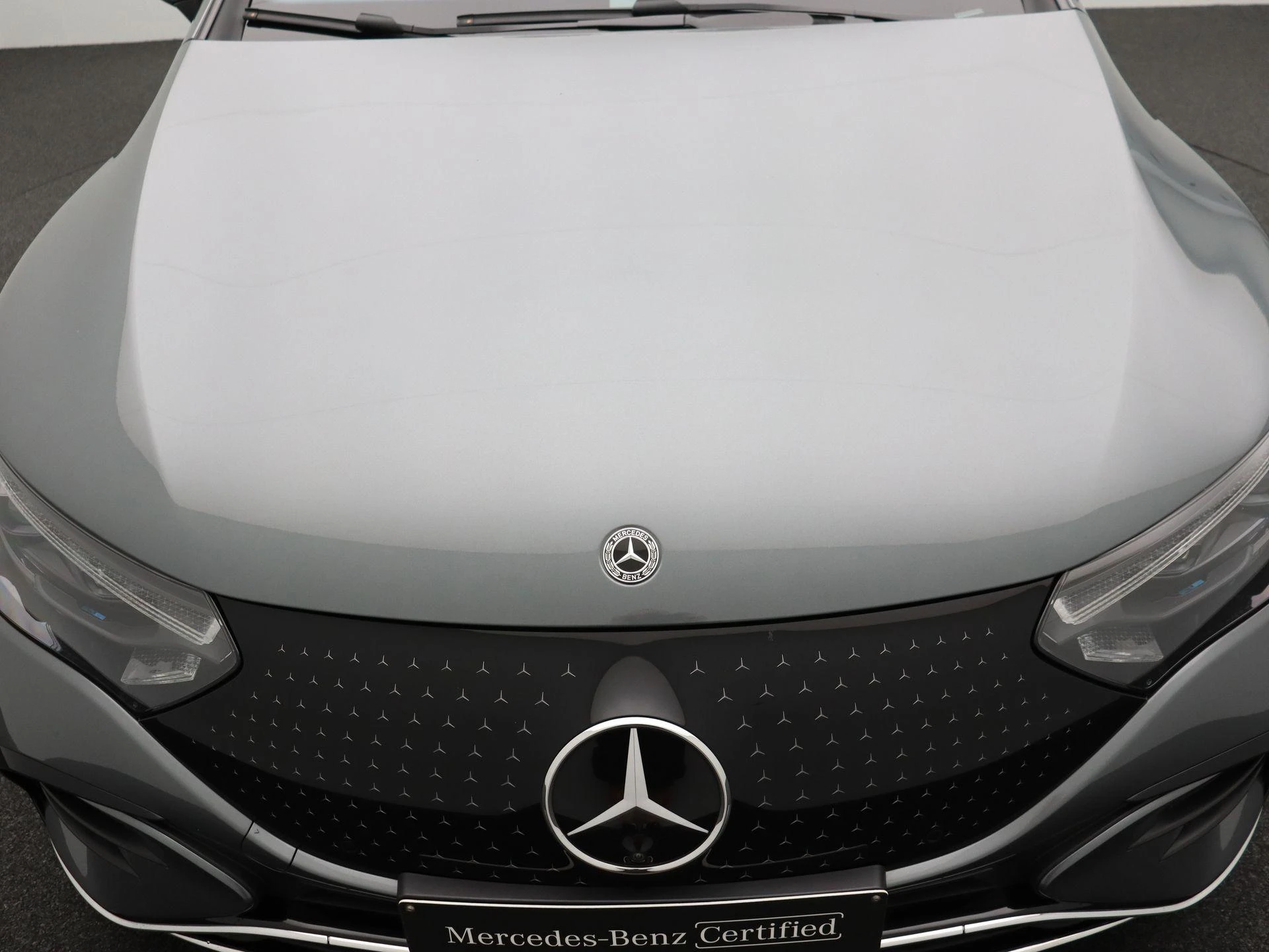Mercedes-Benz EQE 300 Star Edition + DIGITAL LIGHT + AIRMATIC + PANO DAK + LEDER +