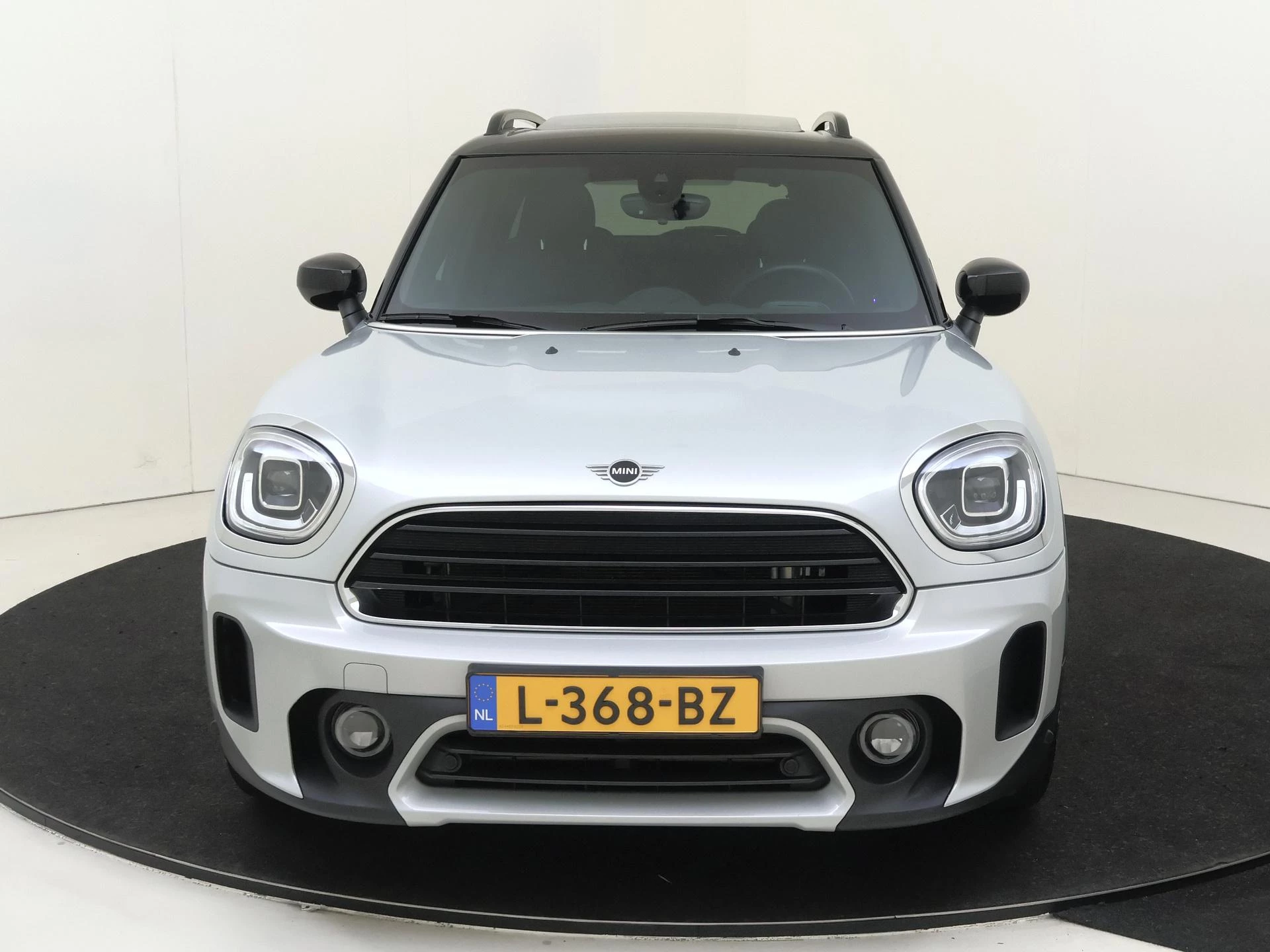 MINI-Countryman-image-5
