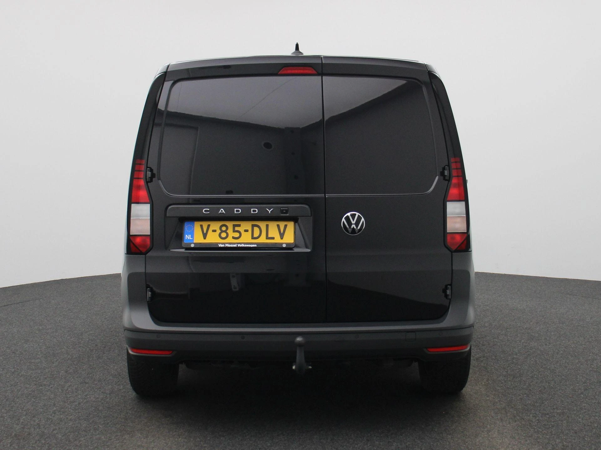 Volkswagen-Caddy-image-4
