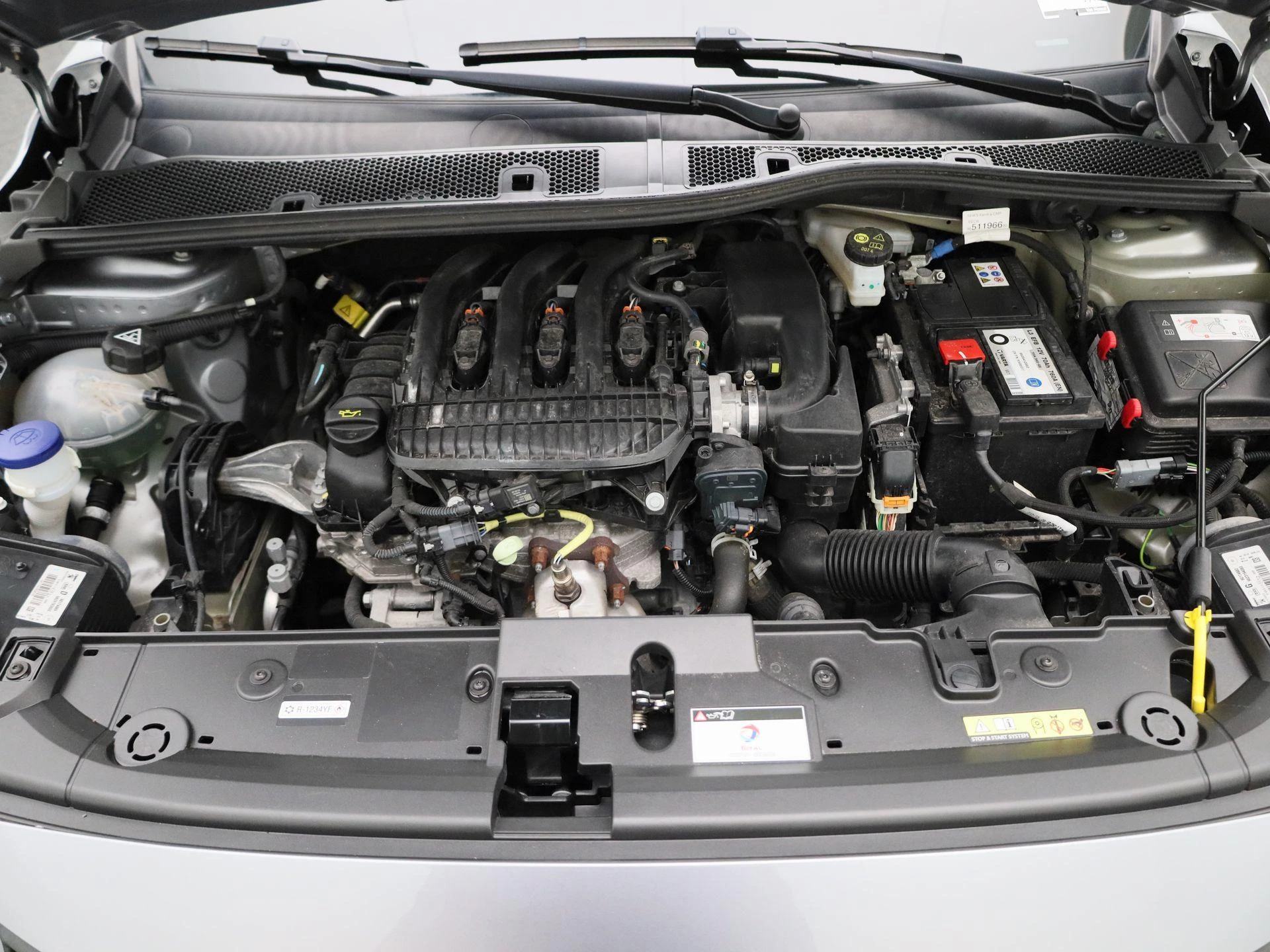 Peugeot-208-image-24