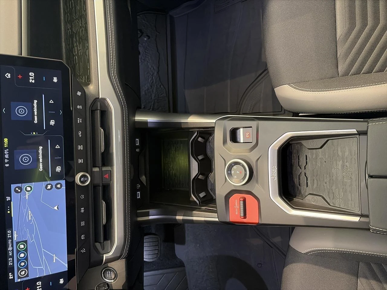 Jeep-Compass-image-13