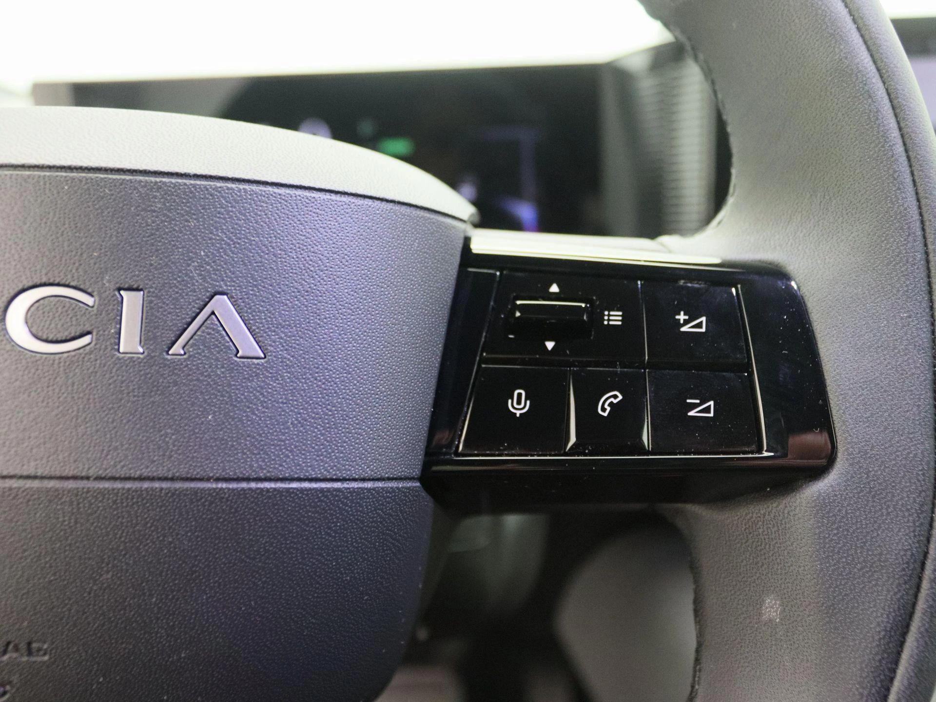 Lancia-Ypsilon-image-16