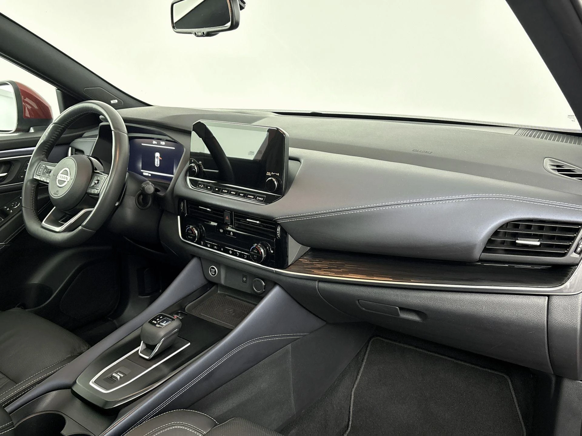 Nissan-QASHQAI-image-19