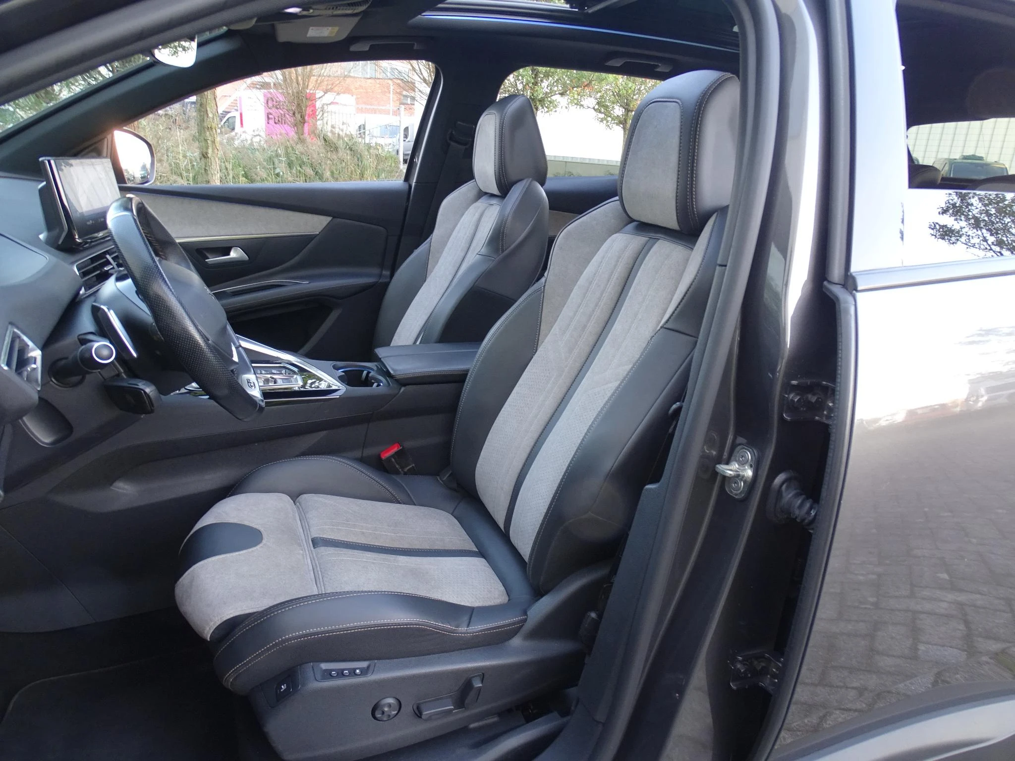 Peugeot-3008-image-10
