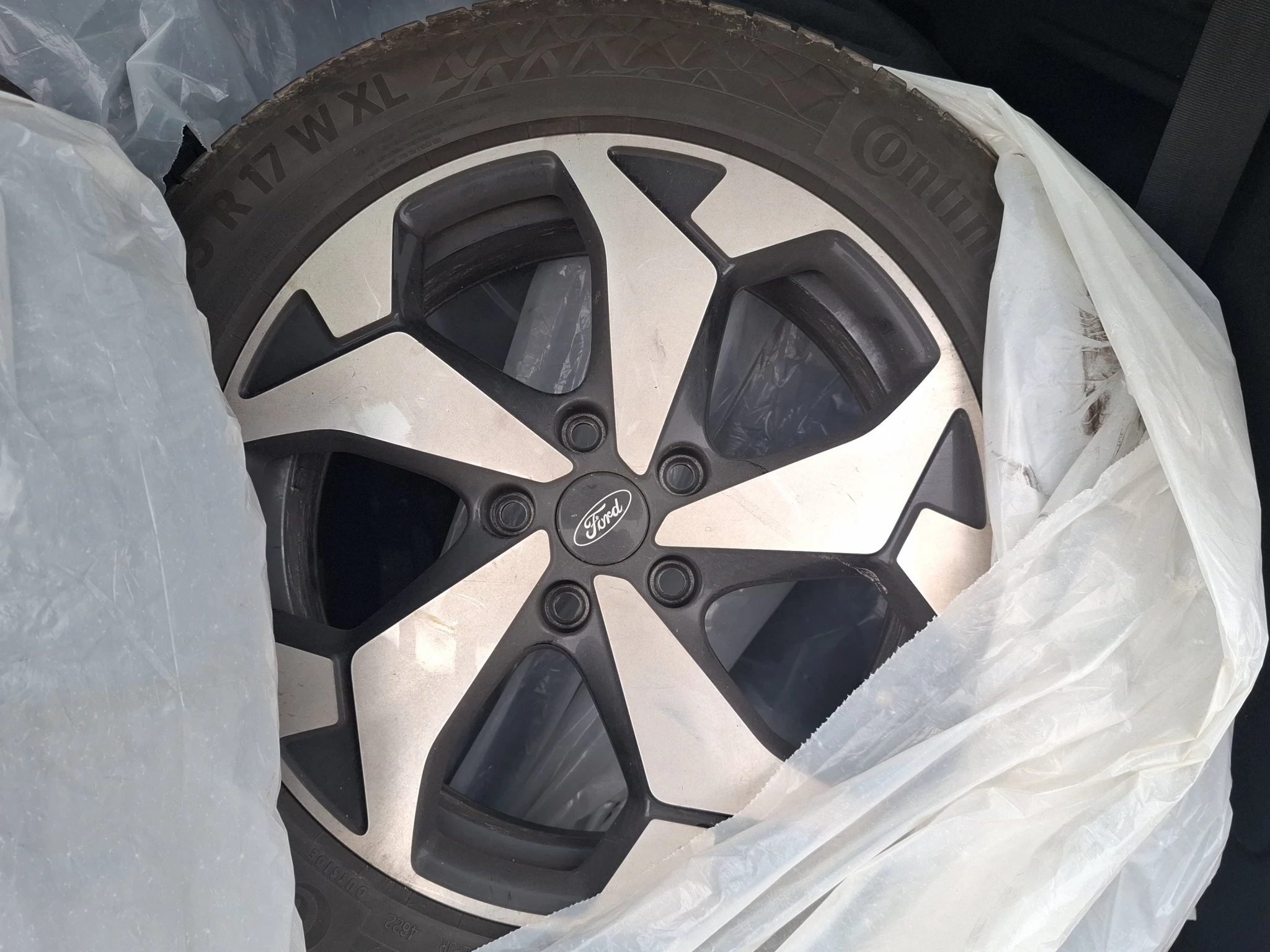 Ford Tourneo Connect Grand Active *KOMF.PKT*LED*PANO