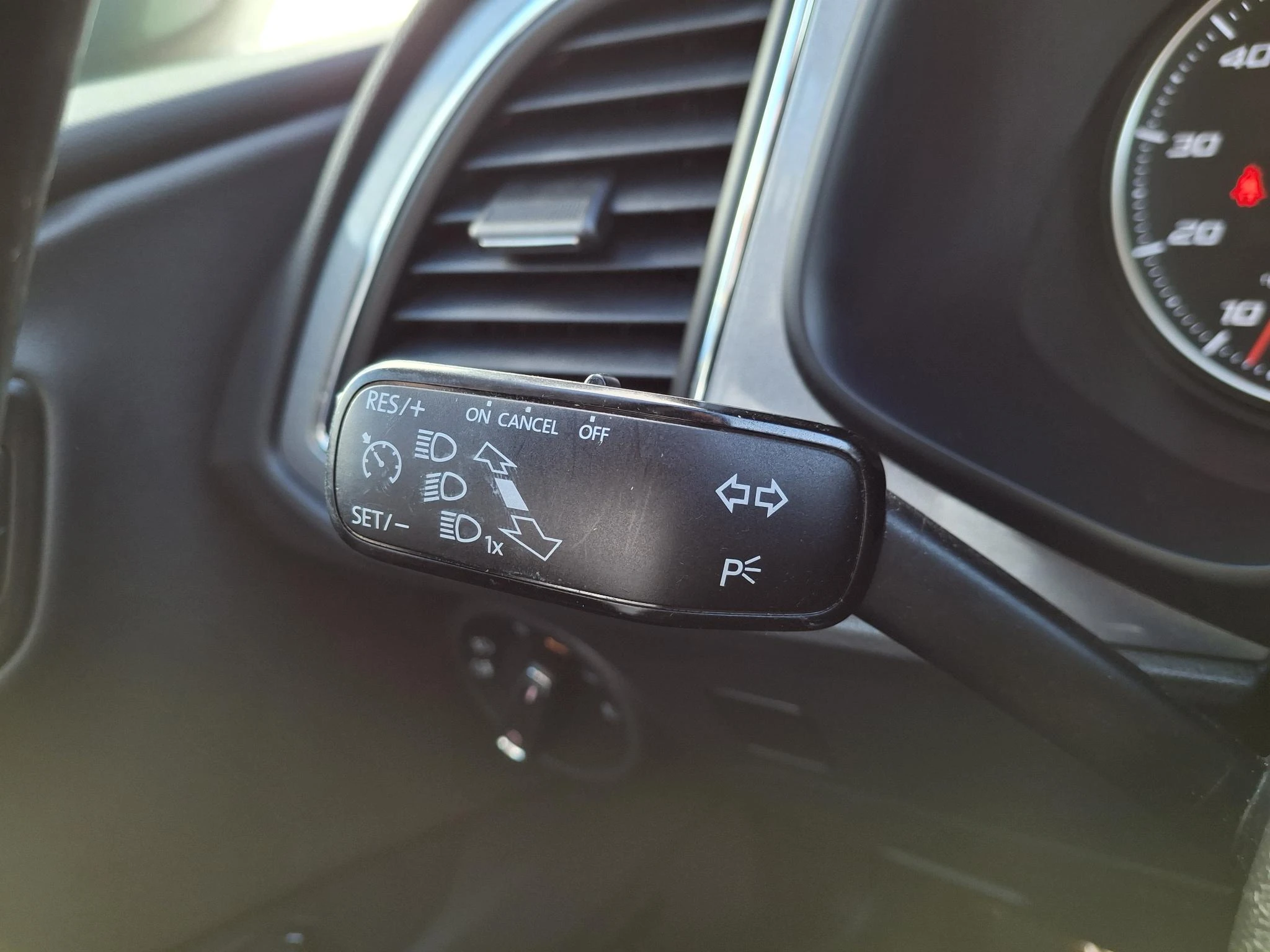 SEAT-Leon-image-15