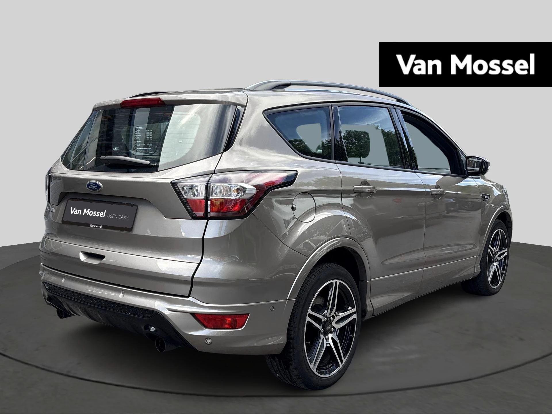 Ford Kuga ST Line - Winterpack - Navi