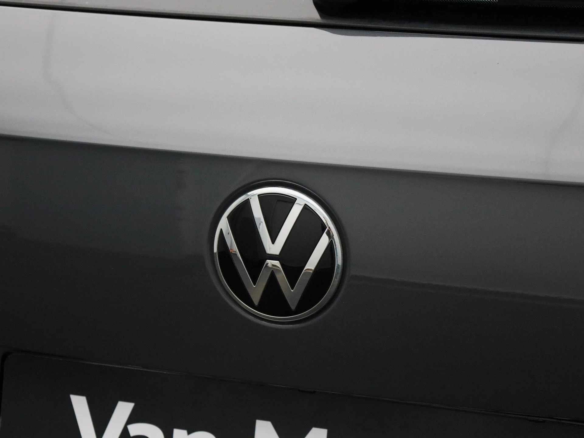 Volkswagen-Golf-image-37