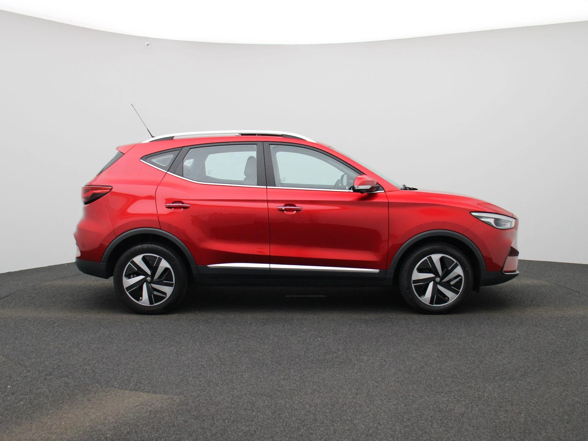 MG-ZS EV-image-5
