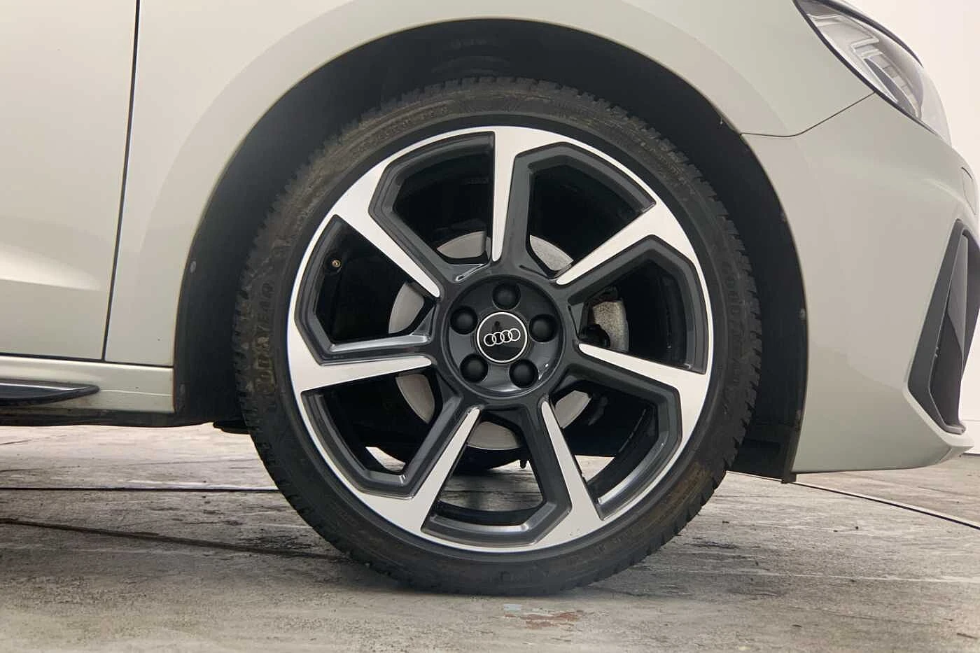 Audi-A1 Sportback-image-4