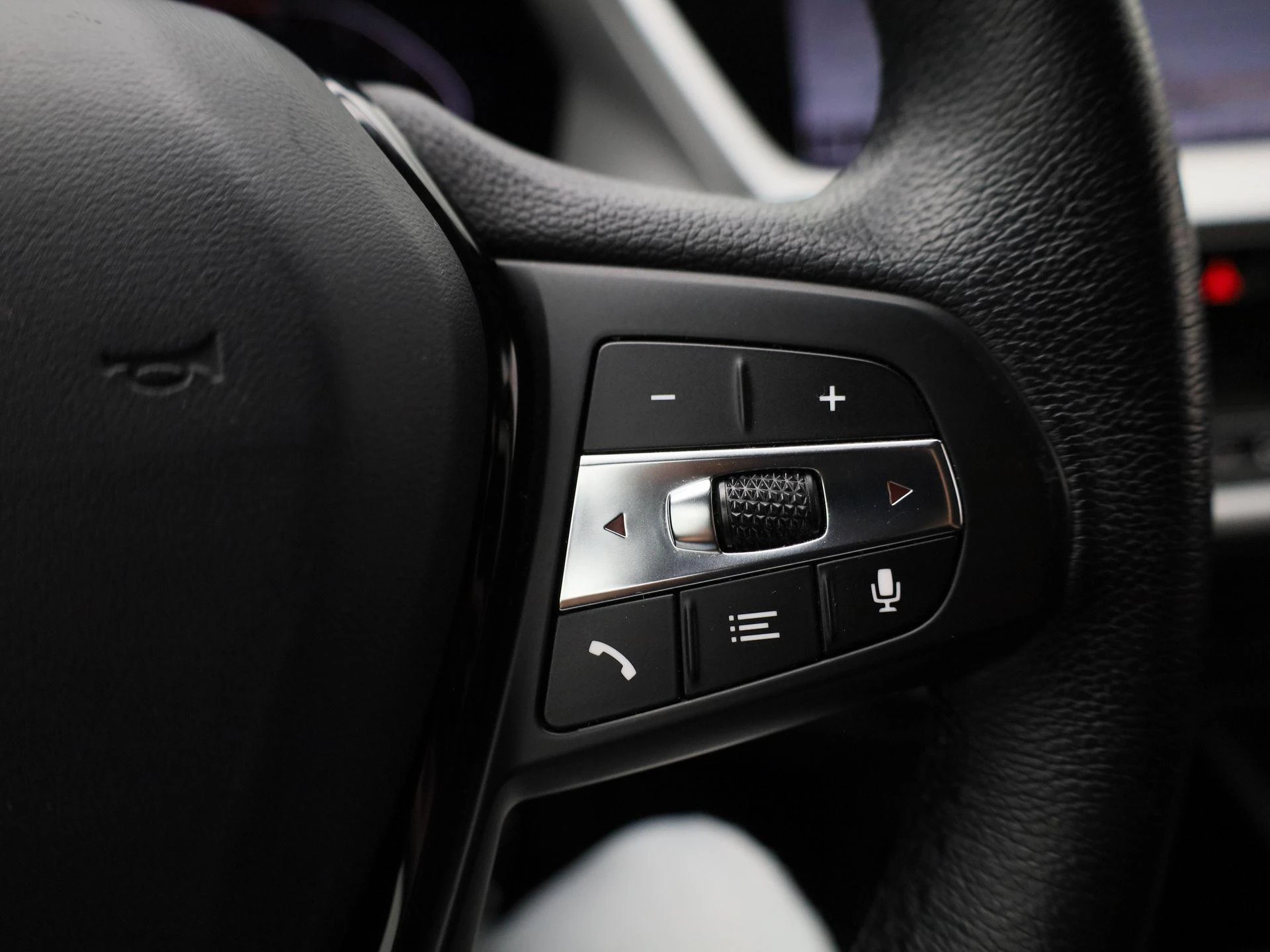BMW-1 Reeks-image-18