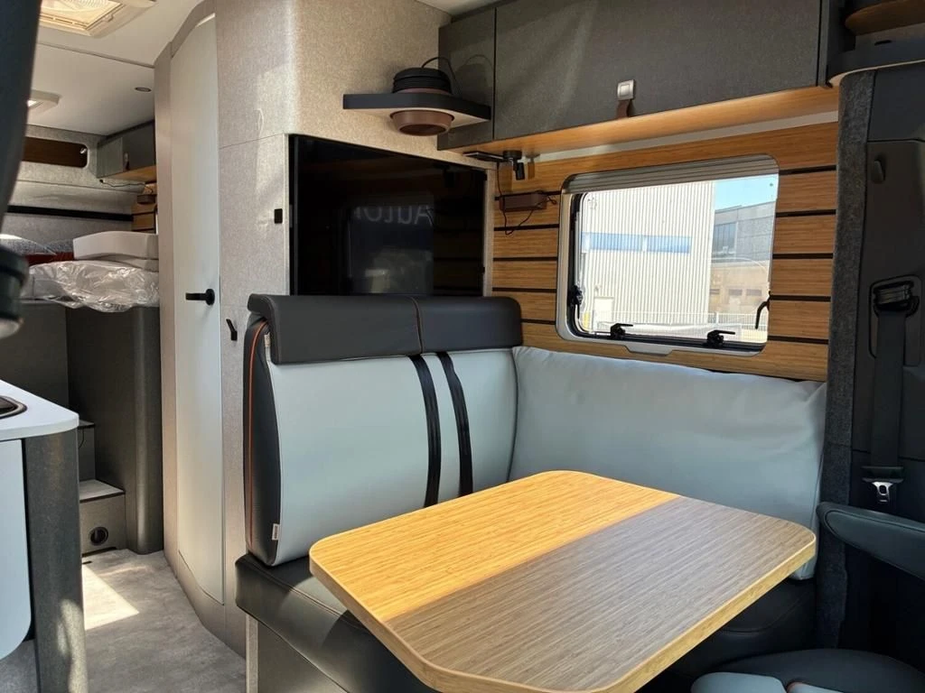 Hymer--image-11