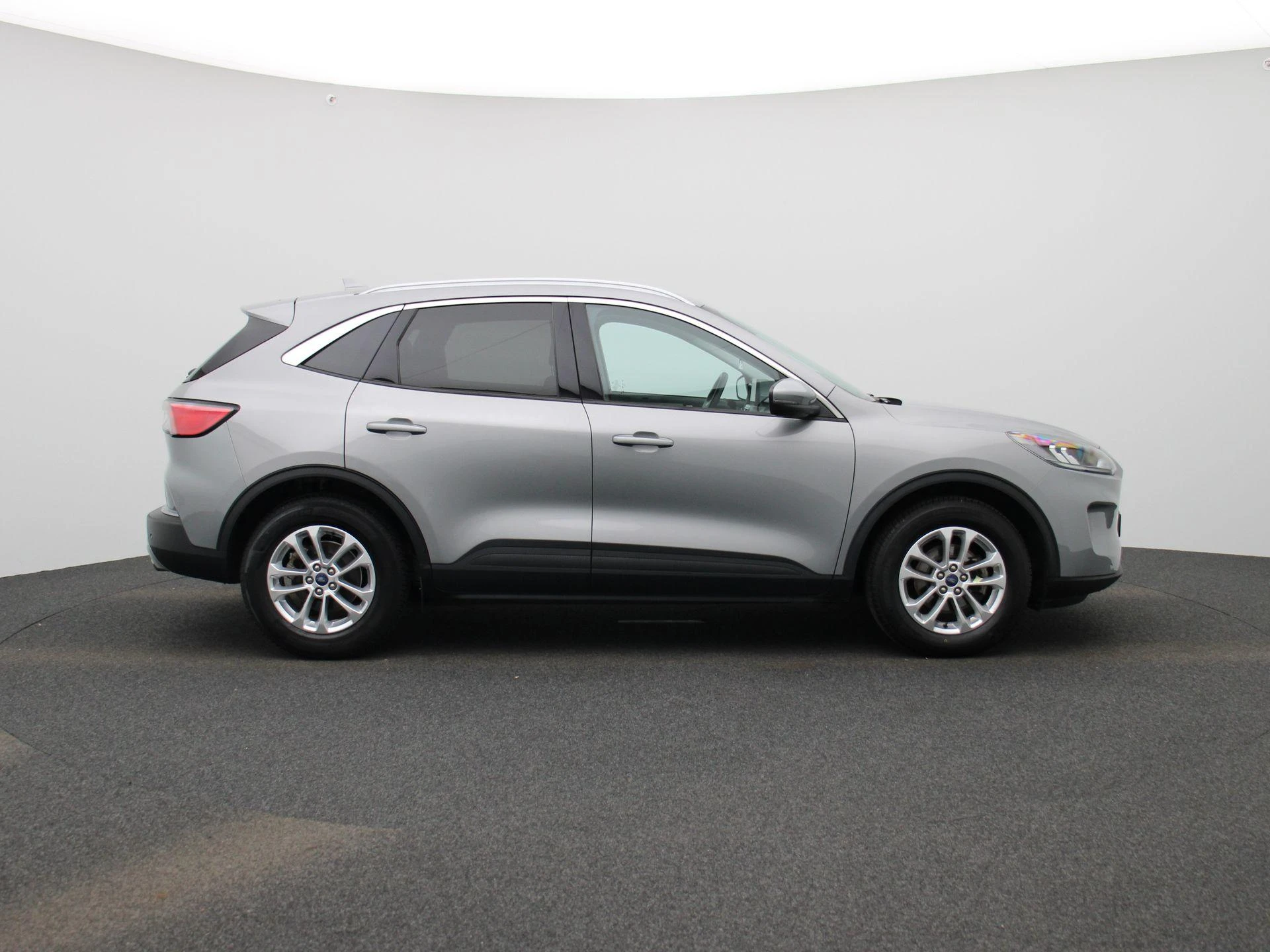 Ford-Kuga-image-5