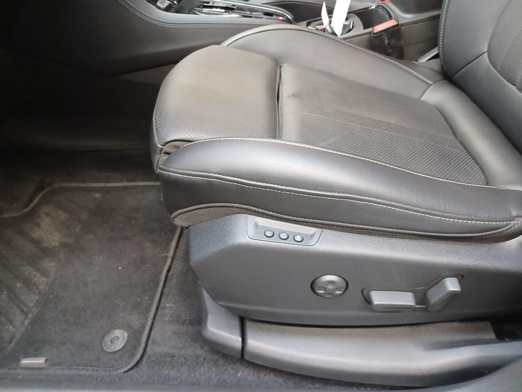 Opel-Grandland-image-11