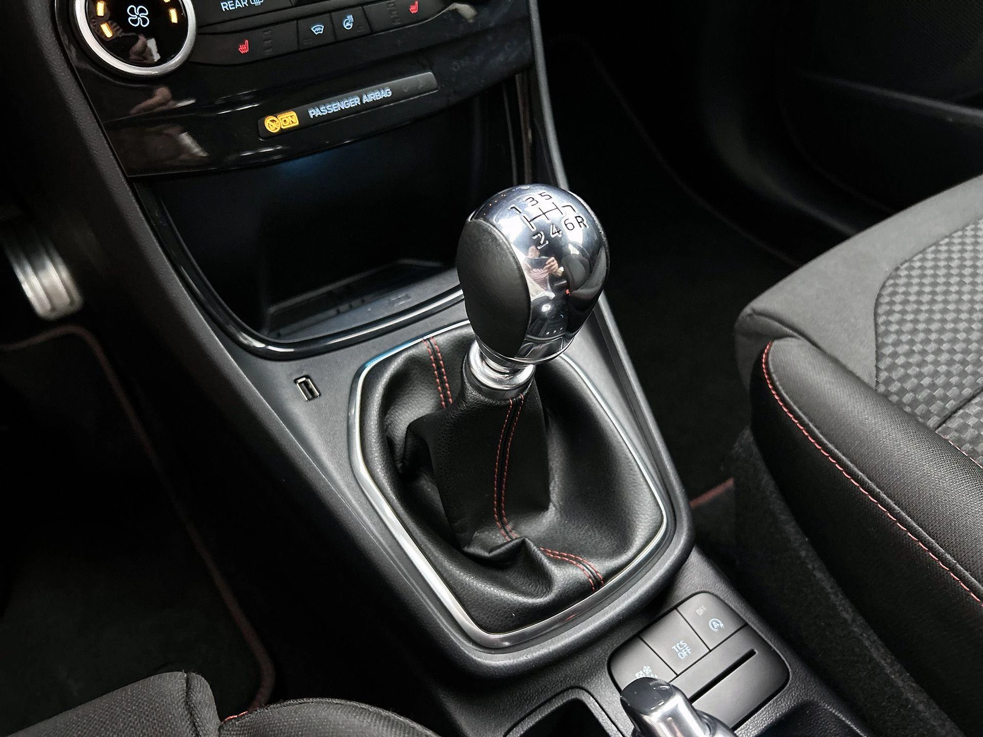Ford Puma 1.0 EcoBoost Hybrid ST-Line X