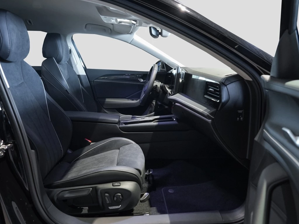 Volkswagen-Passat-image-6