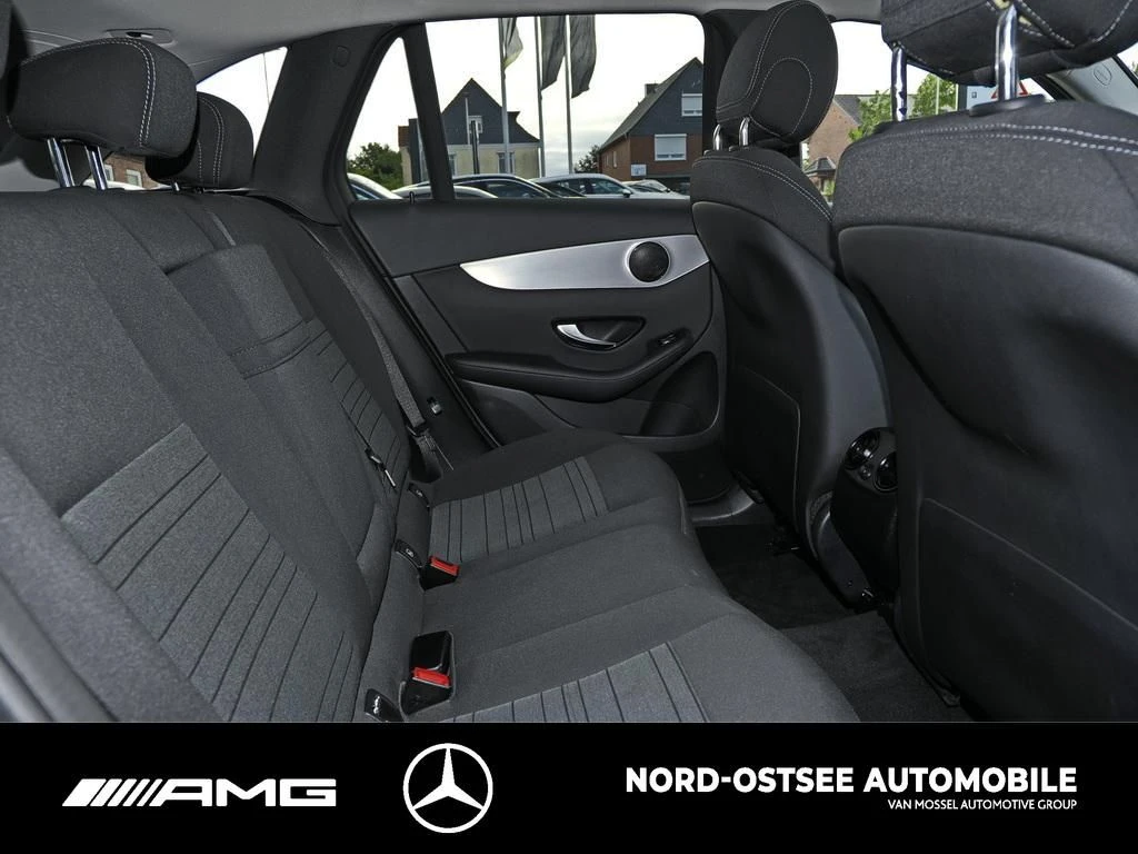 Mercedes-Benz GLC 250 4M NAVI LED PANO SITZHZG TEMPOMAT PDC
