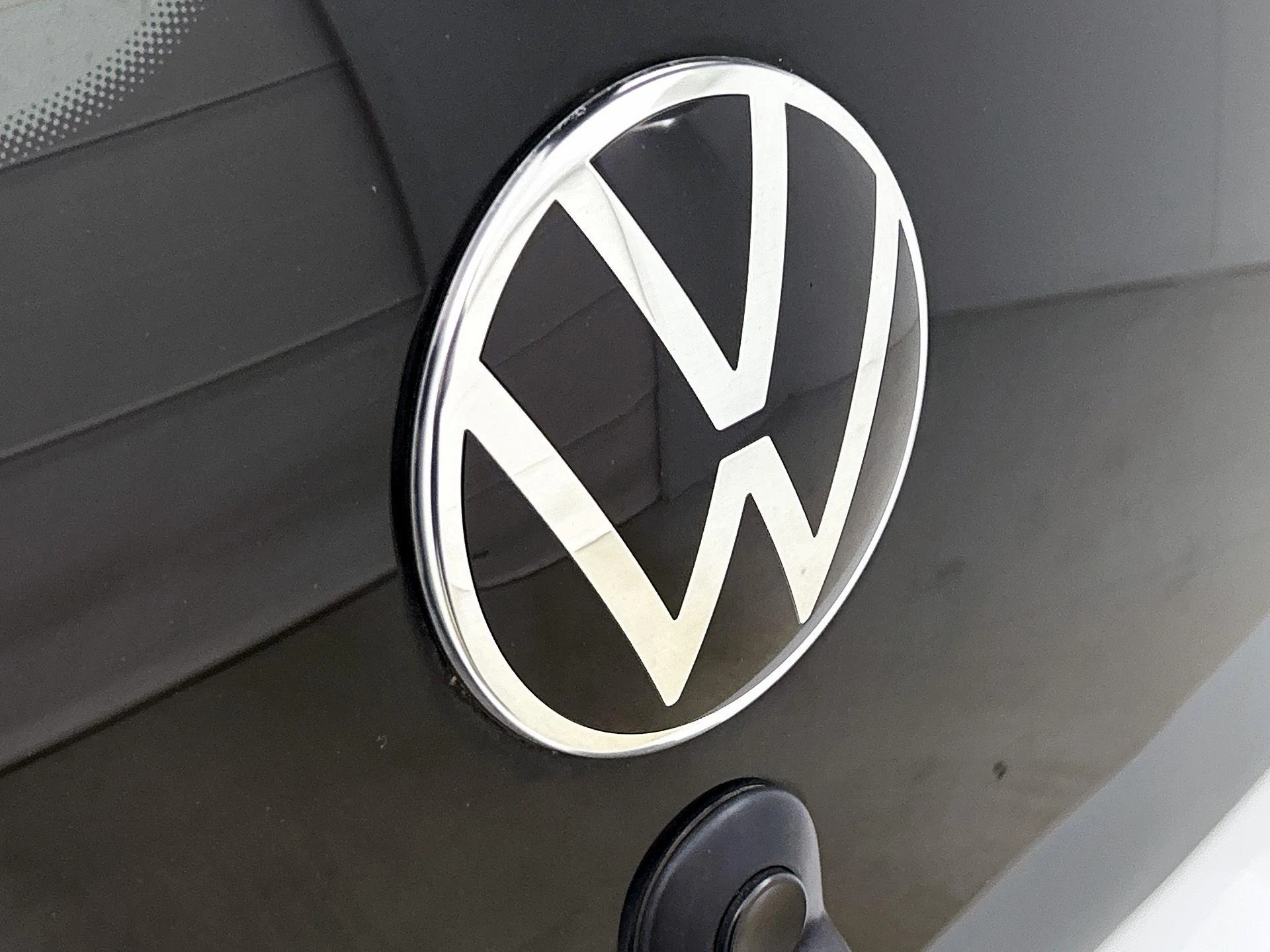 Volkswagen-up!-image-13