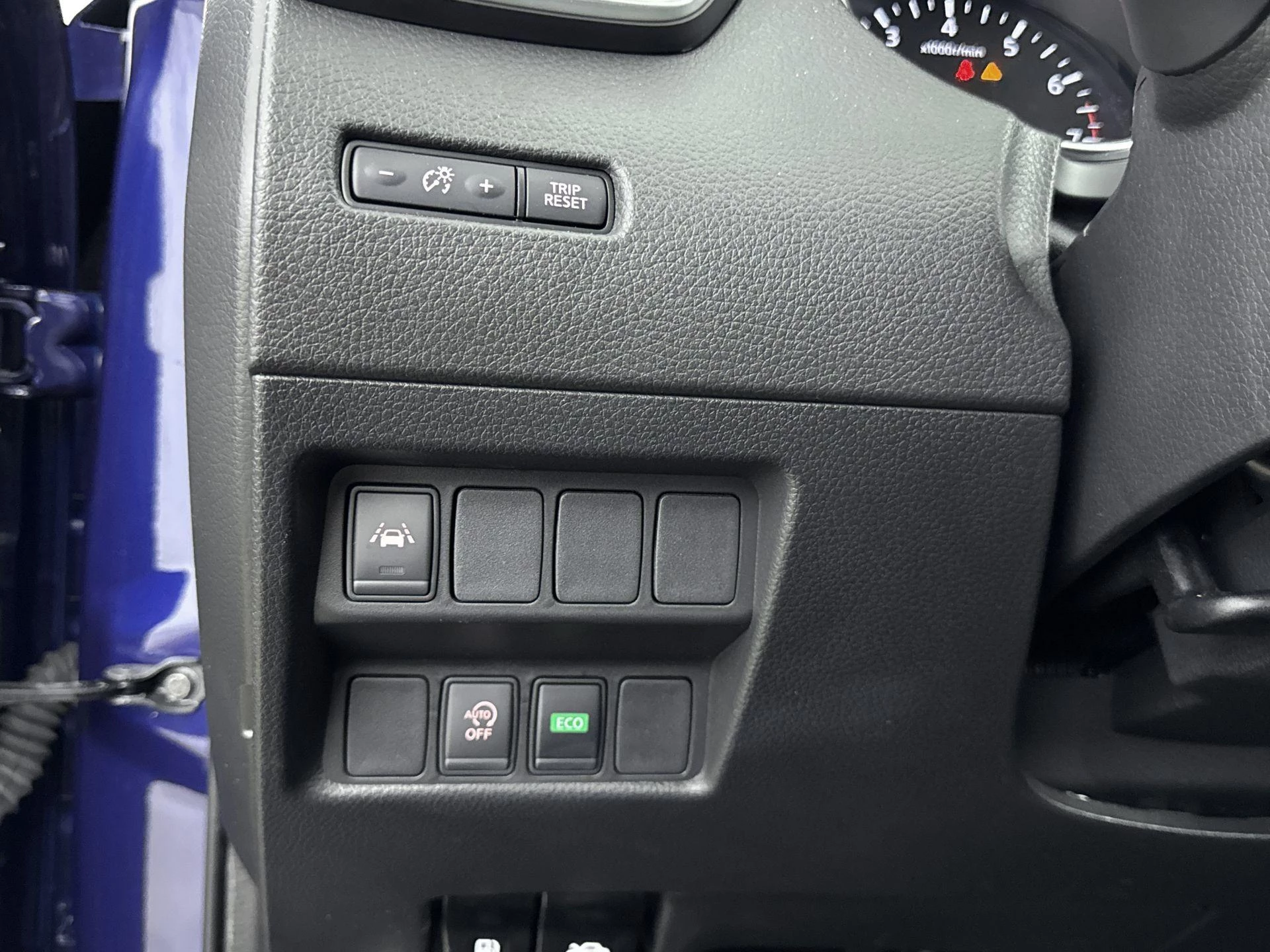 Nissan-QASHQAI-image-26