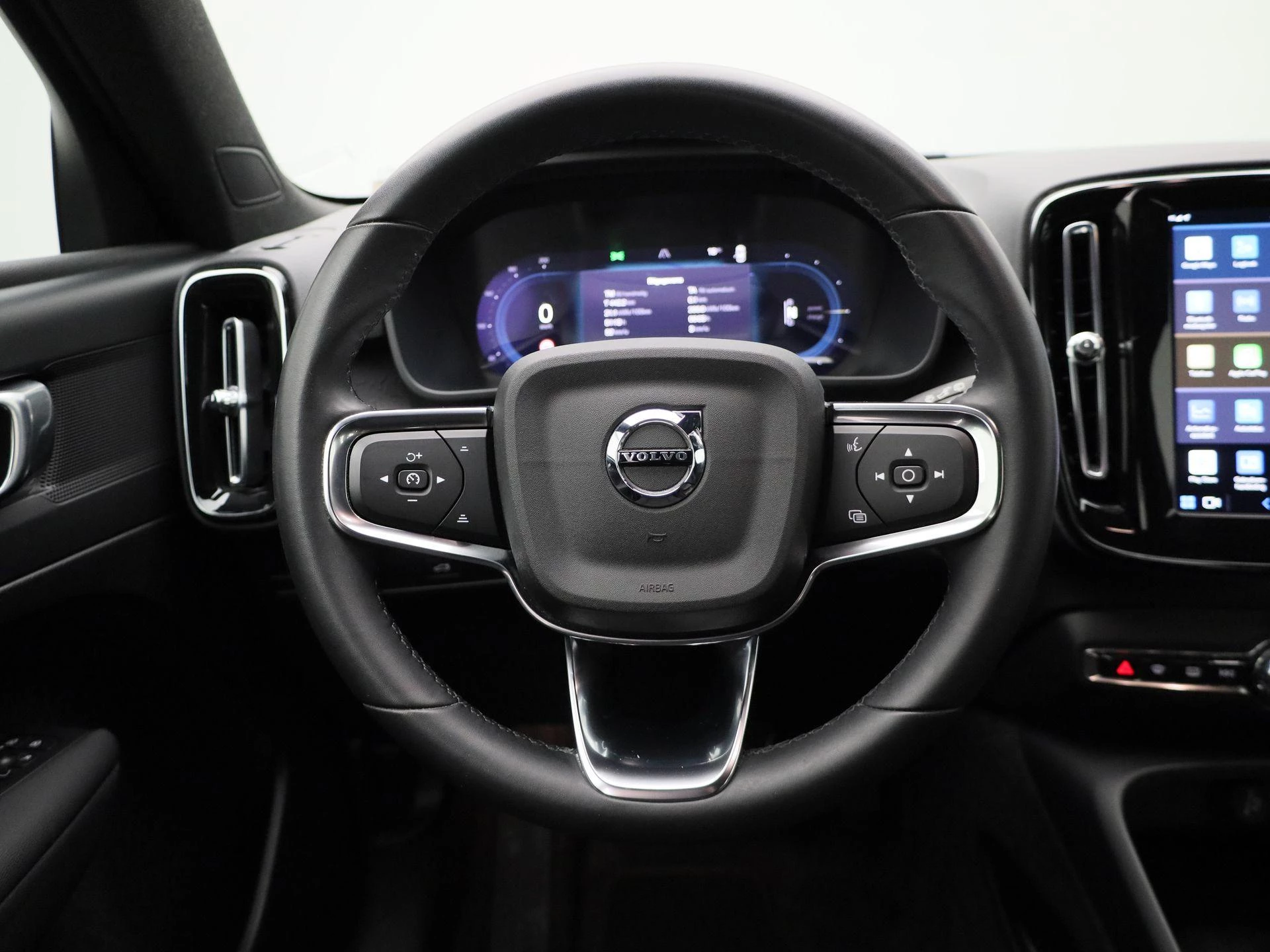 Volvo XC40 Recharge Core